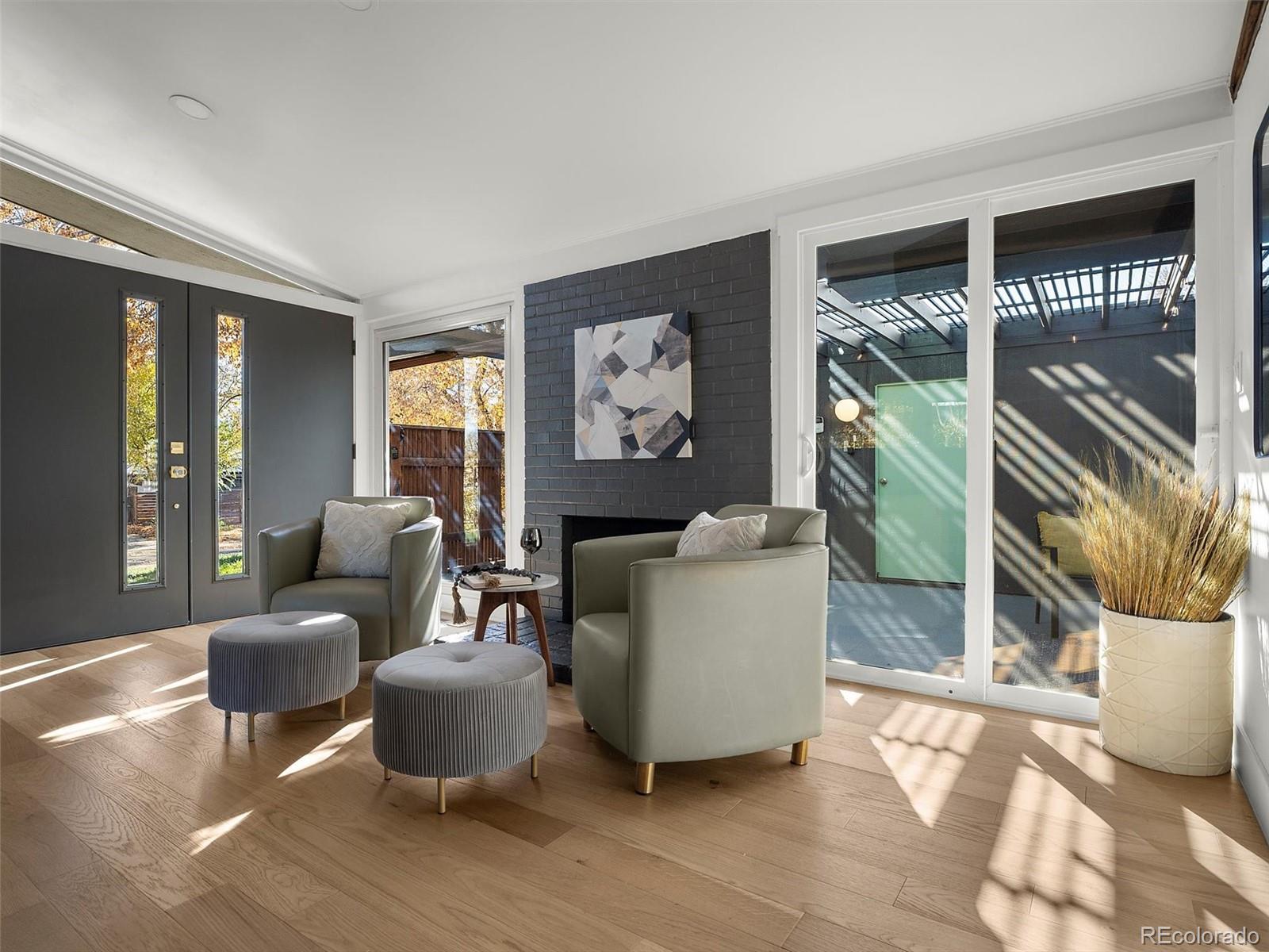 MLS Image #4 for 2315 s newton street,denver, Colorado