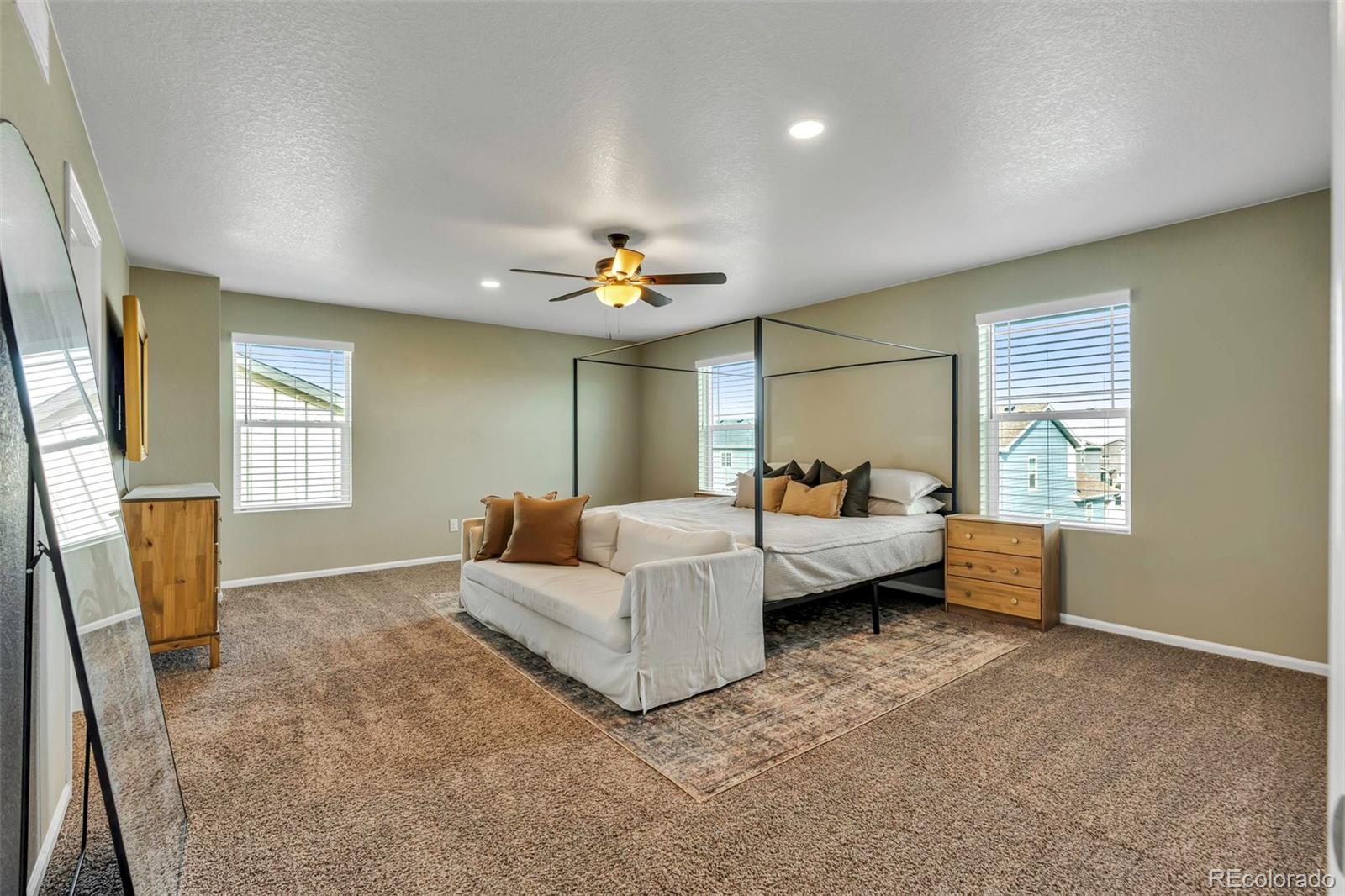 MLS Image #23 for 27297 e maple avenue,aurora, Colorado