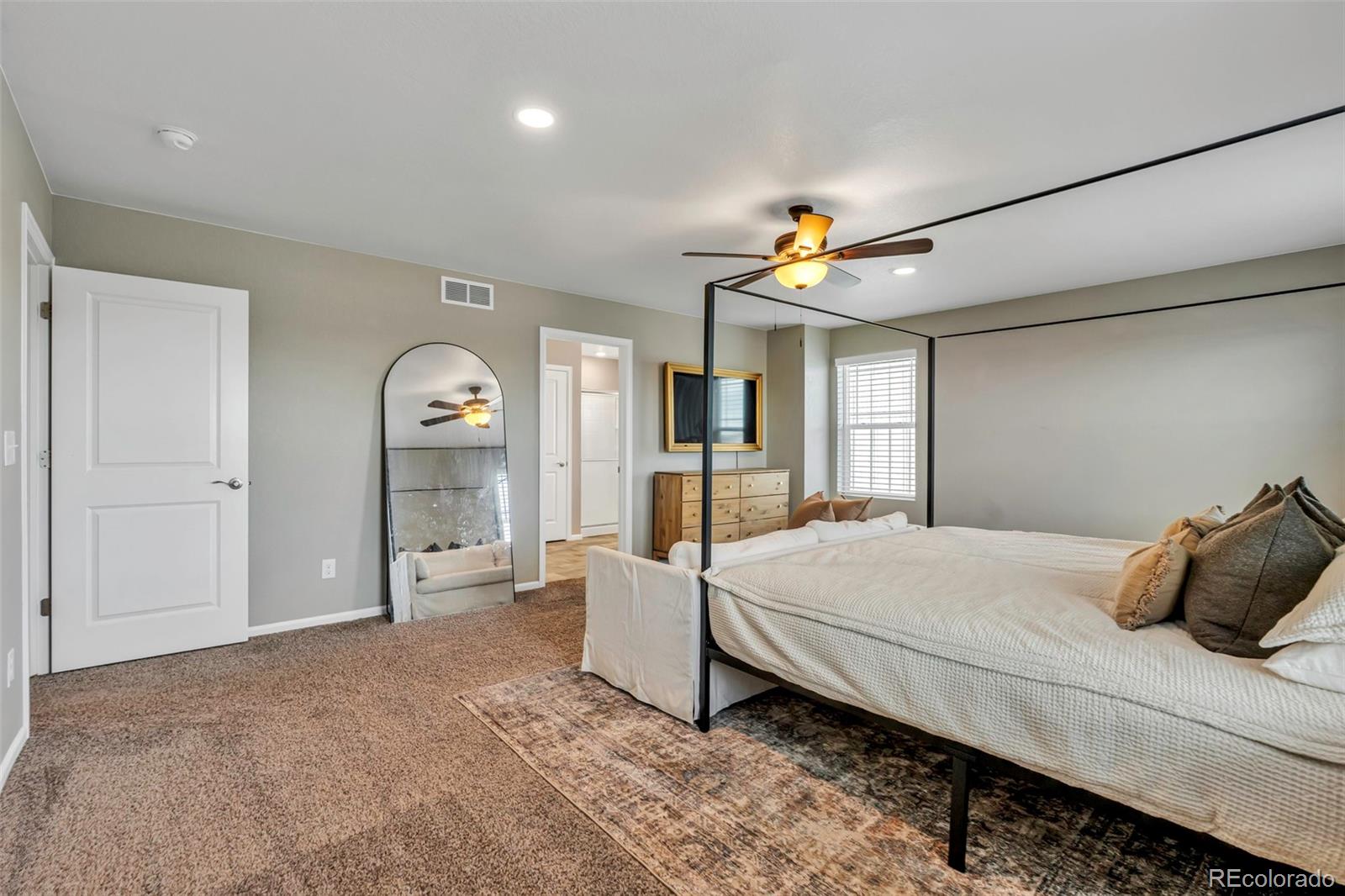 MLS Image #25 for 27297 e maple avenue,aurora, Colorado