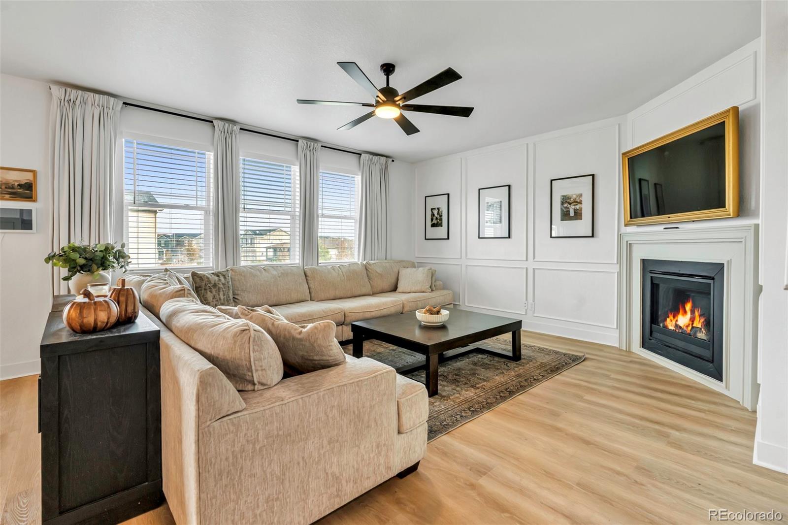 MLS Image #5 for 27297 e maple avenue,aurora, Colorado