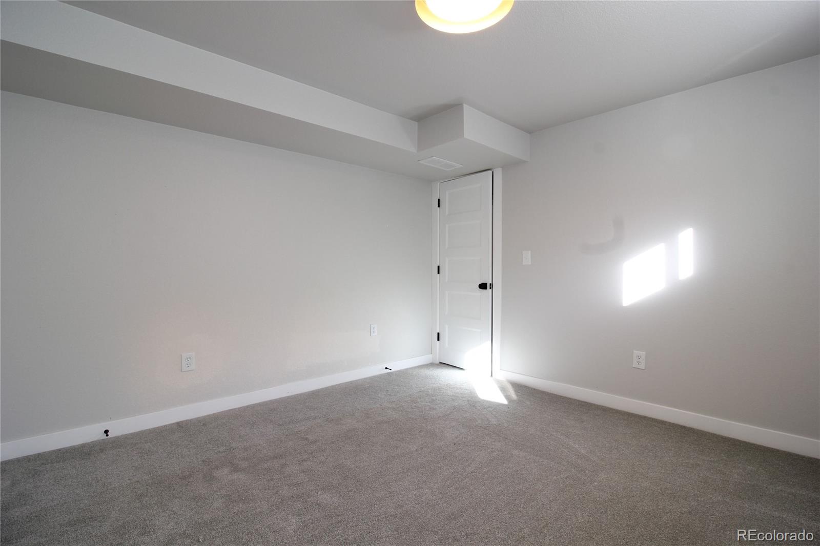 MLS Image #39 for 3259 n race street,denver, Colorado