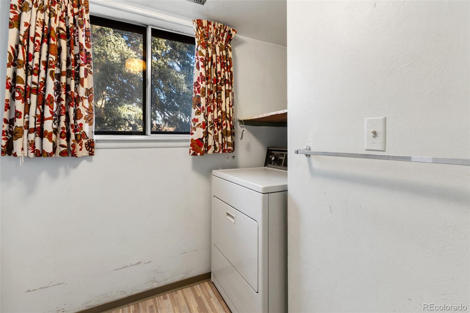 MLS Image #15 for 3620 n carefree circle,colorado springs, Colorado