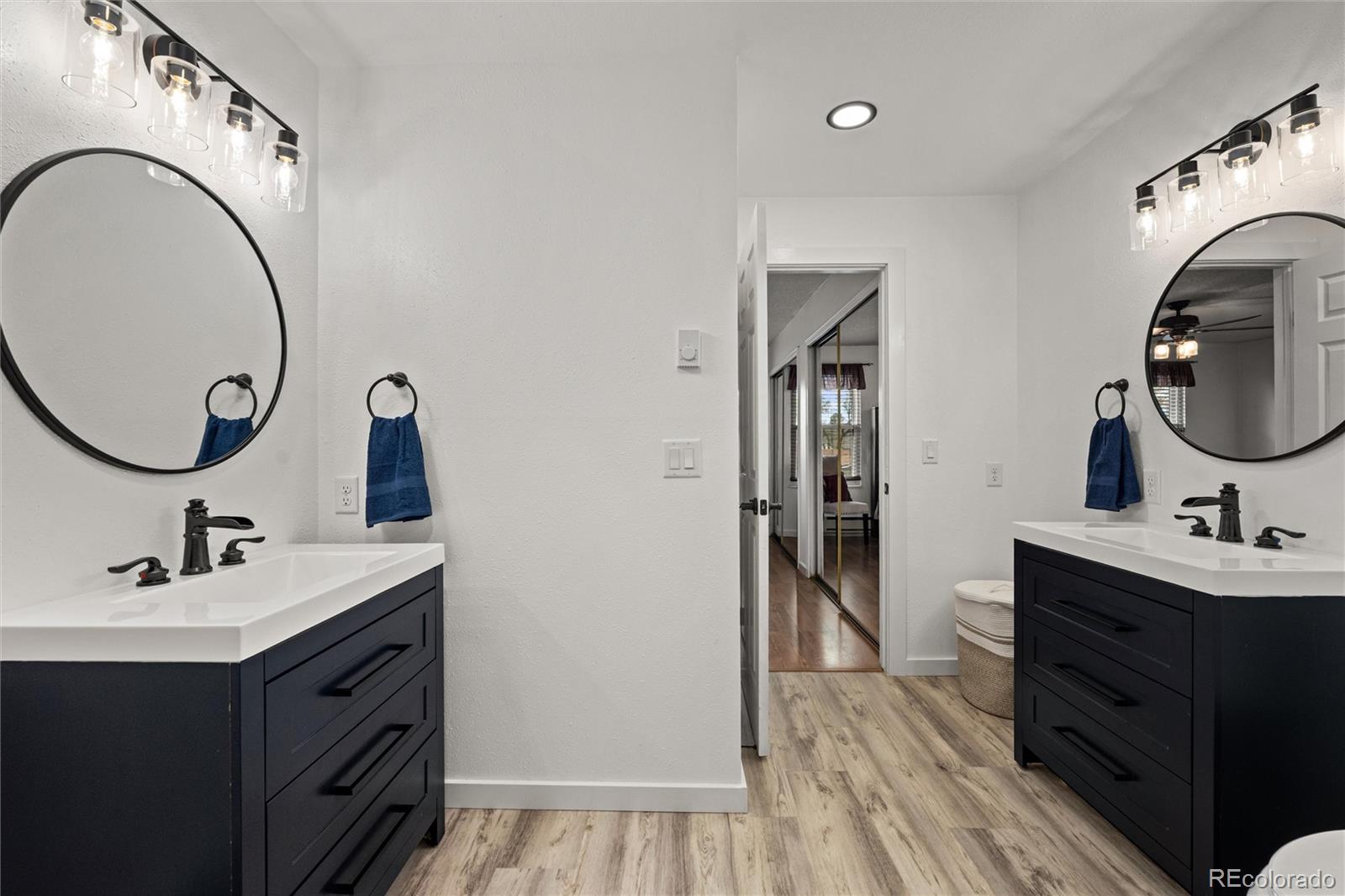 MLS Image #15 for 17881 e wyoming place,aurora, Colorado