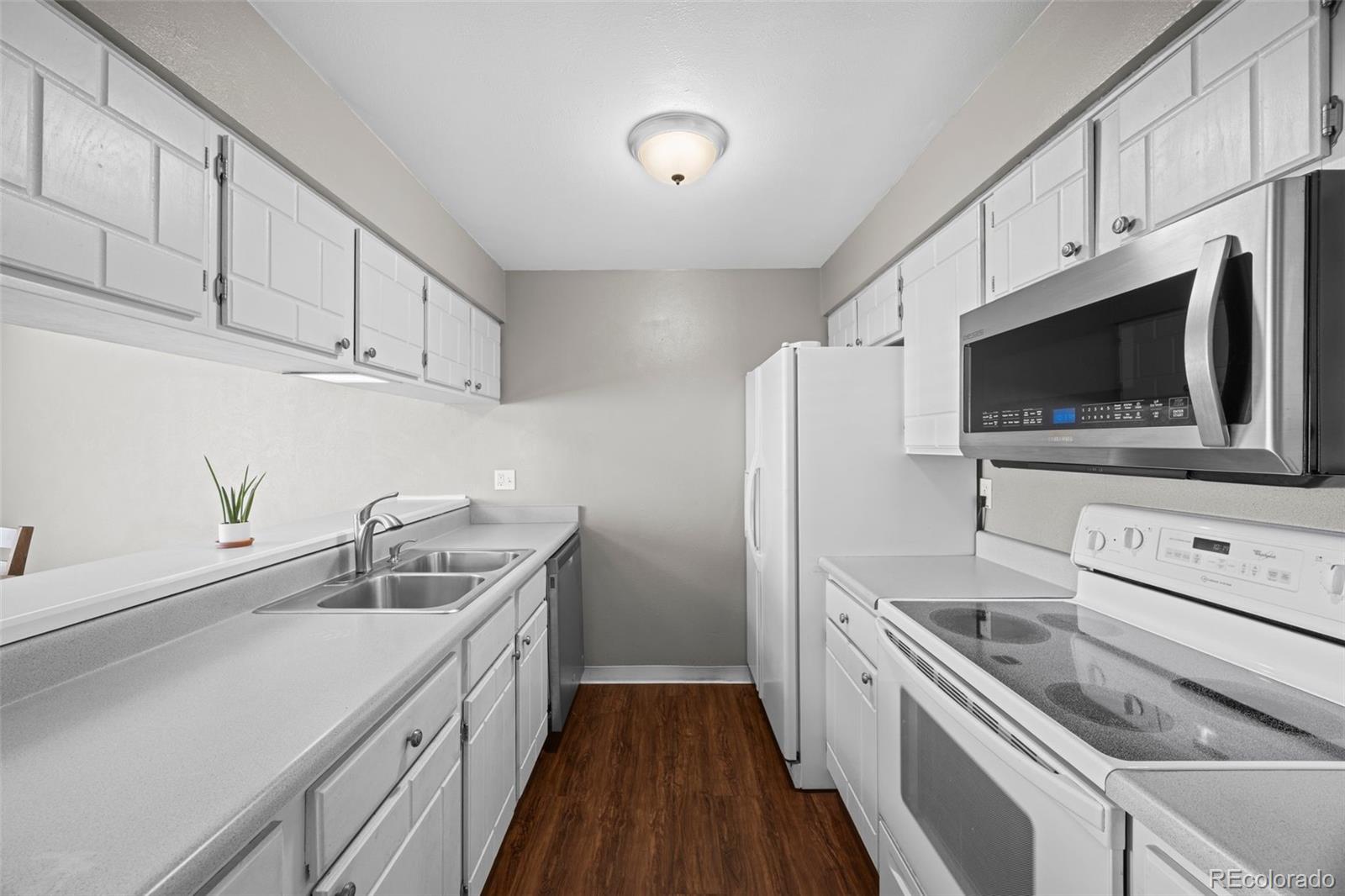 MLS Image #10 for 1192 s eagle circle a,aurora, Colorado