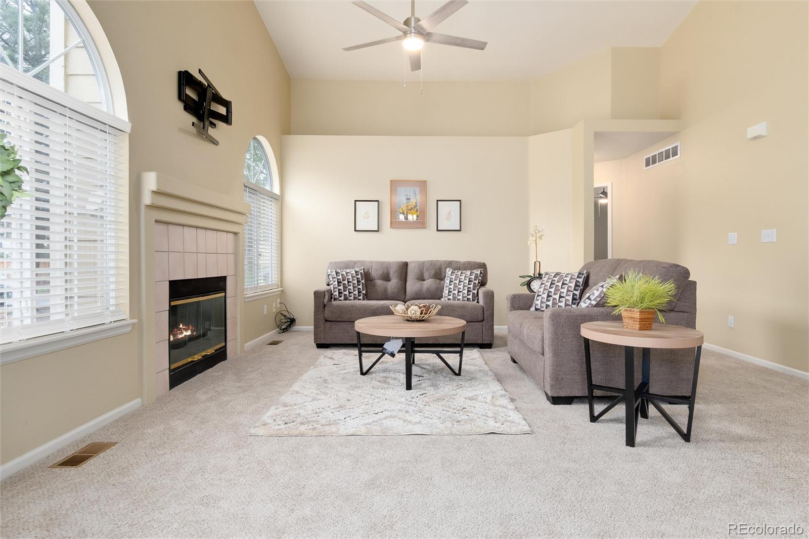 MLS Image #2 for 10507 w maplewood drive e,littleton, Colorado