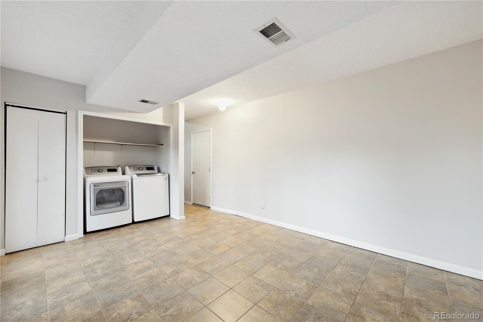 MLS Image #10 for 19722 e oxford drive,aurora, Colorado