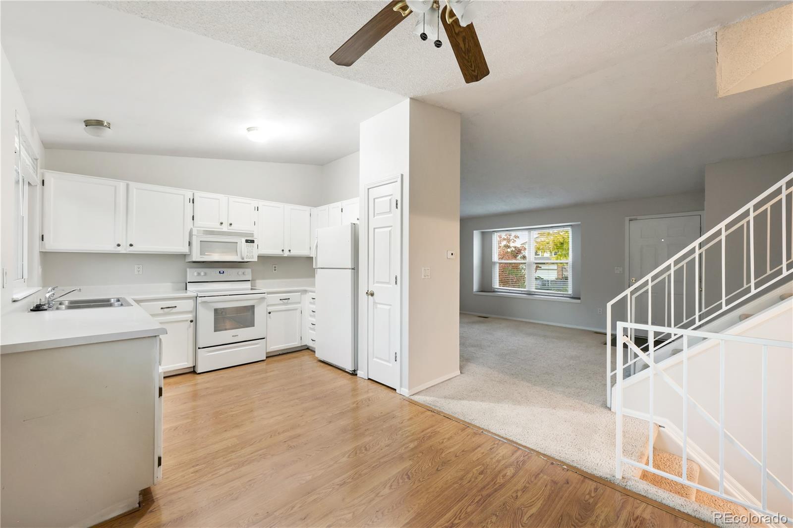 MLS Image #5 for 19722 e oxford drive,aurora, Colorado