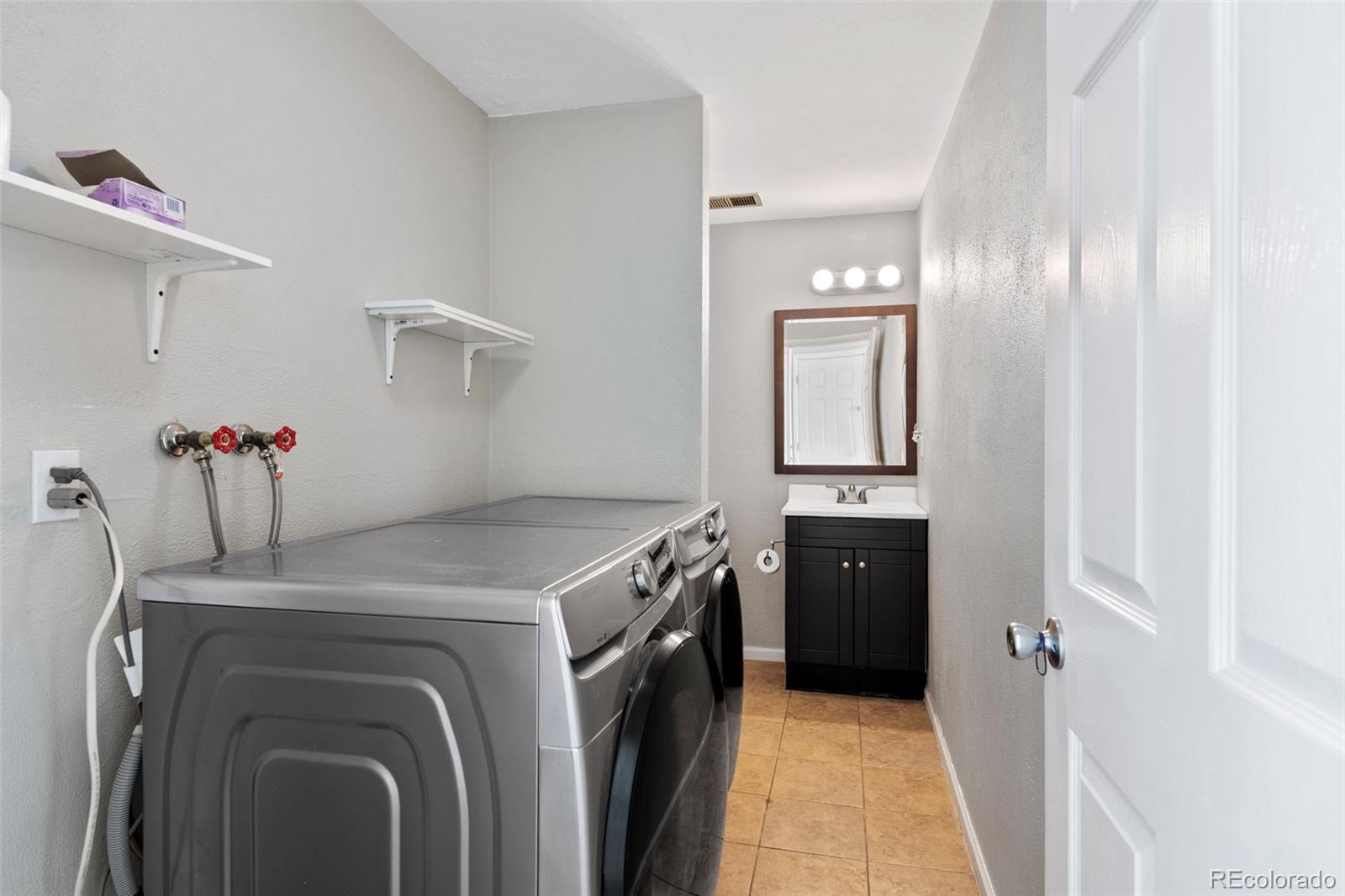 MLS Image #21 for 9852 w 76th avenue,arvada, Colorado