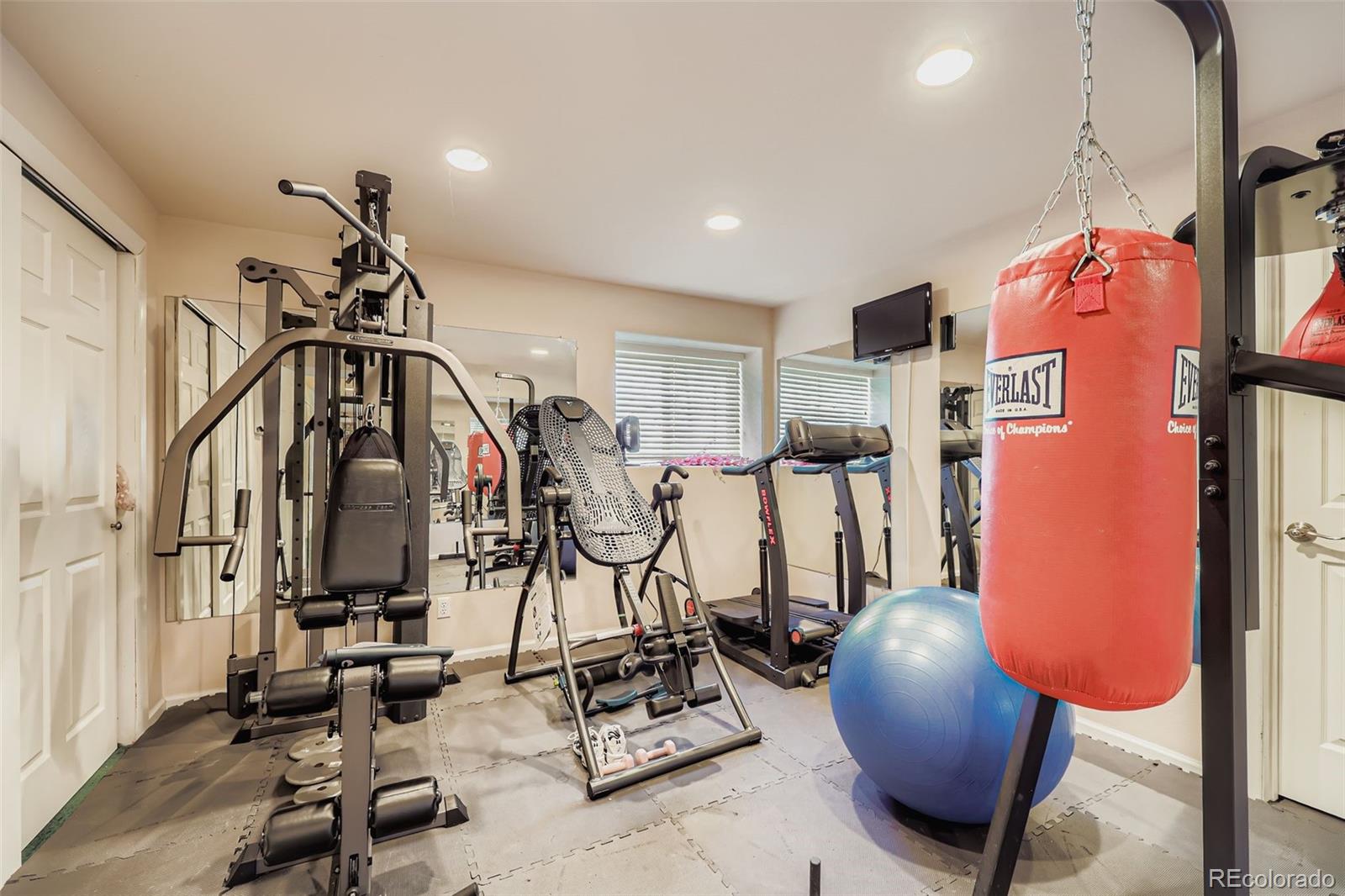MLS Image #23 for 721  stonemont court,castle pines, Colorado