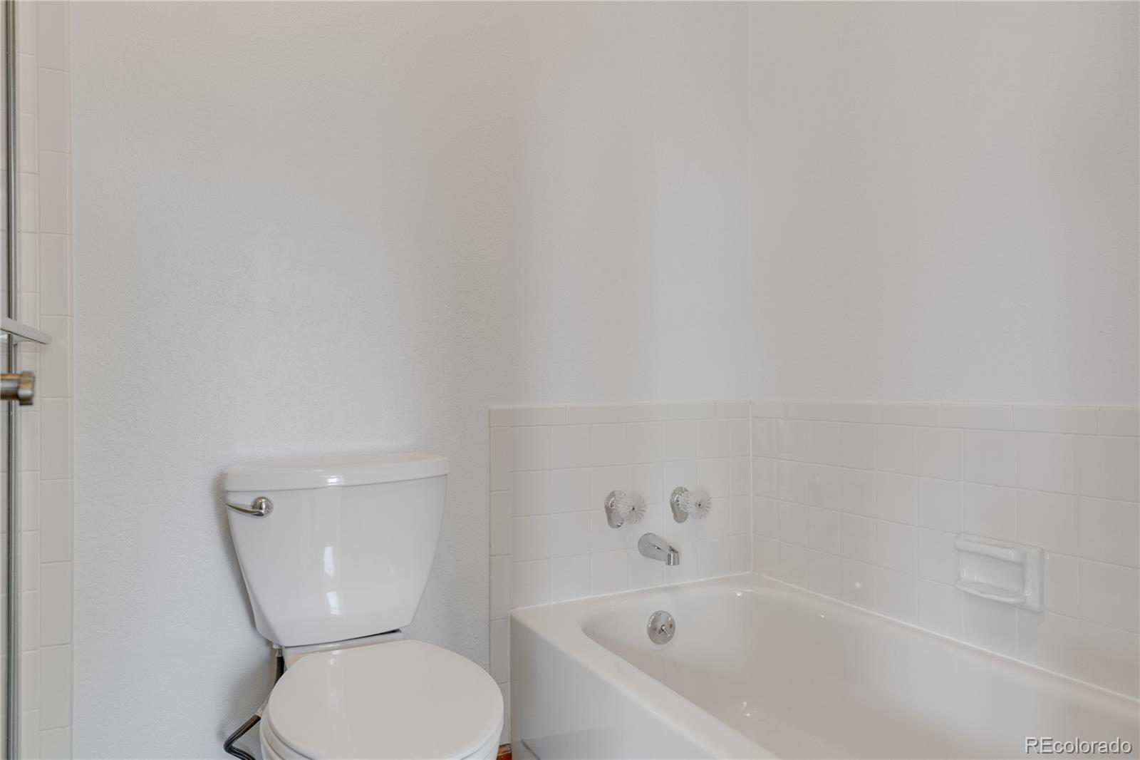 MLS Image #22 for 4661 s wolff street,denver, Colorado