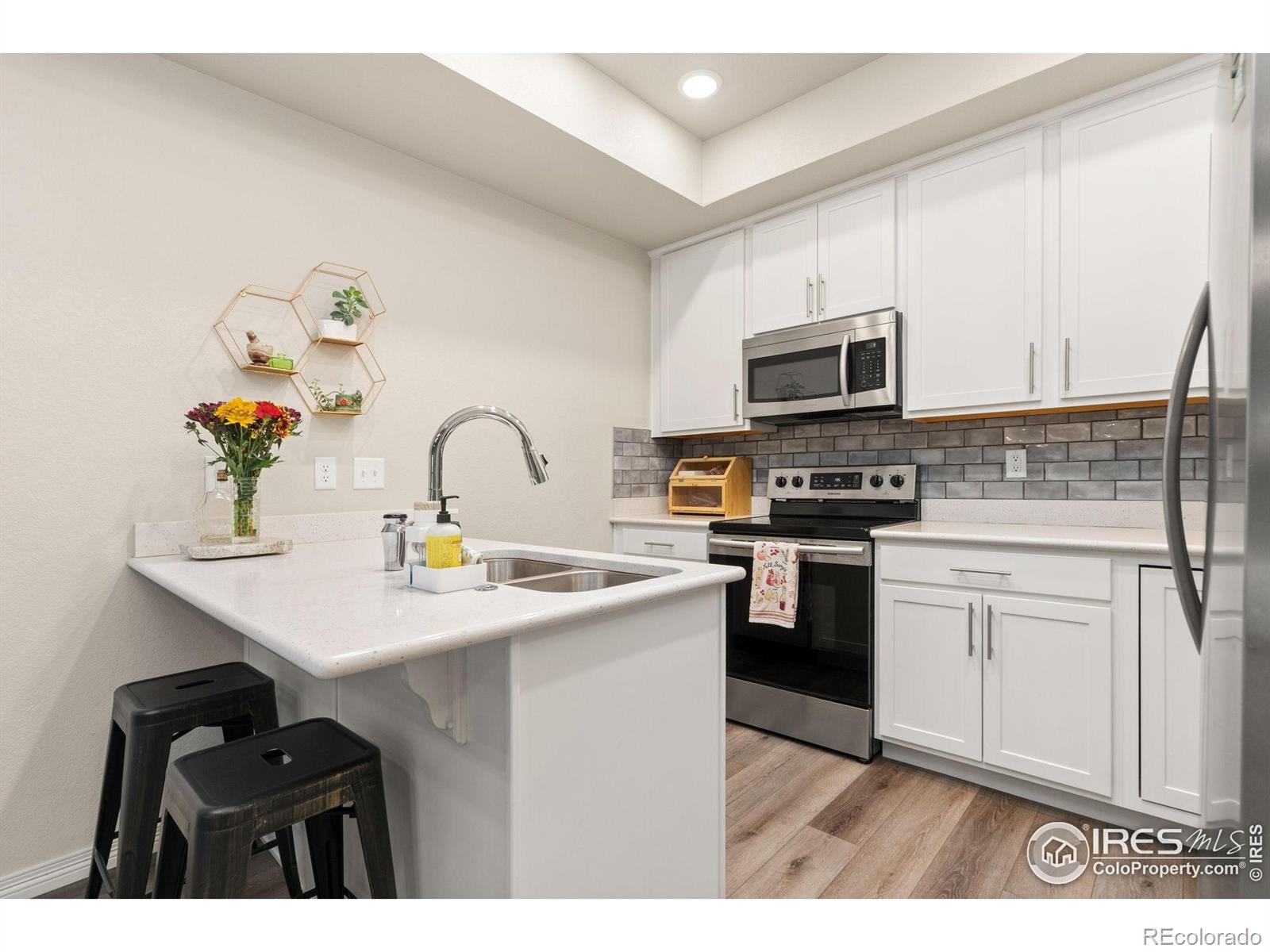 MLS Image #8 for 865  winding brook drive,berthoud, Colorado