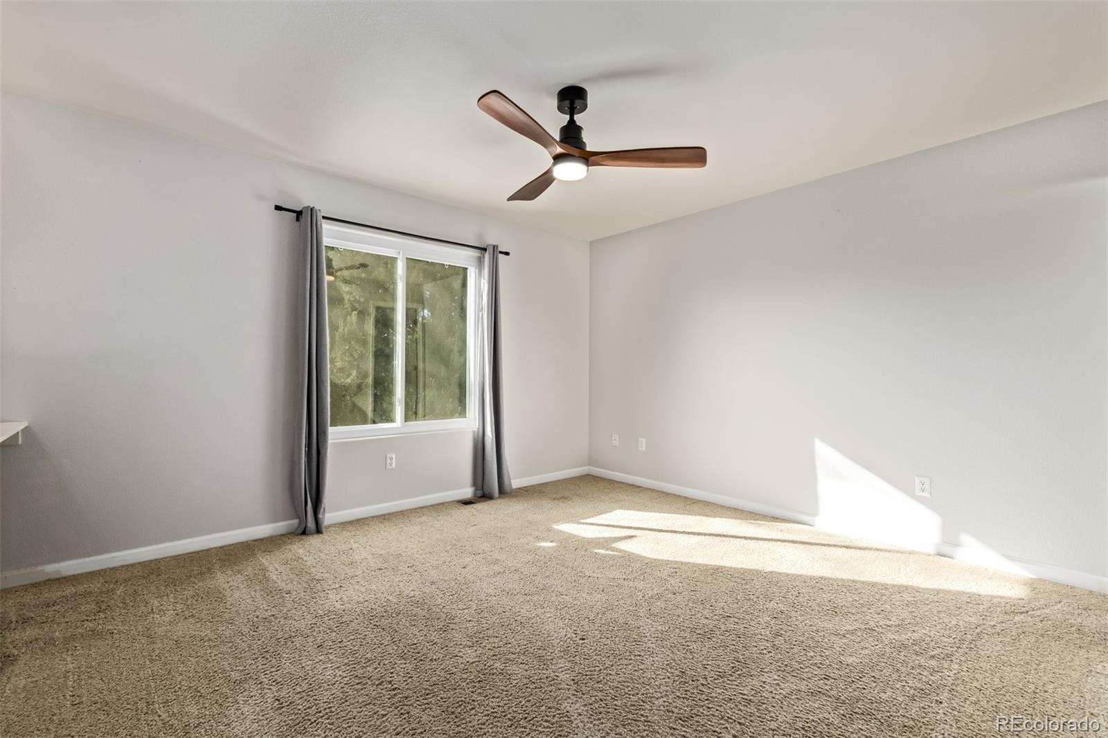 MLS Image #10 for 519 n 28th avenue court,greeley, Colorado