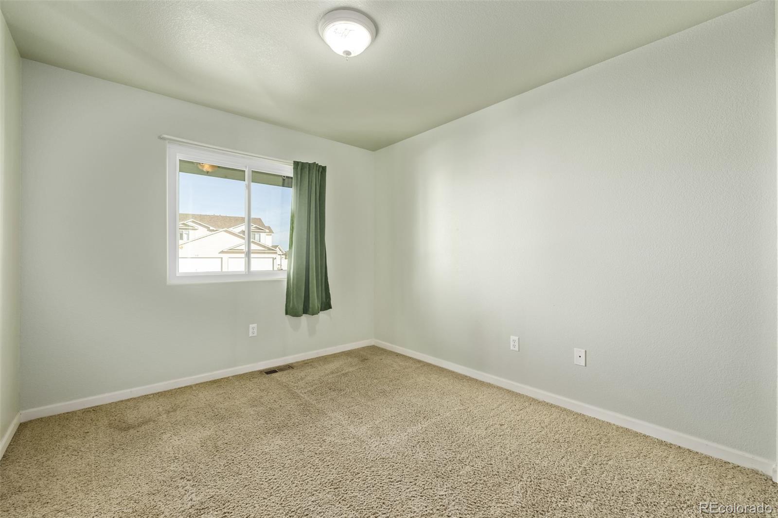 MLS Image #16 for 519 n 28th avenue court,greeley, Colorado