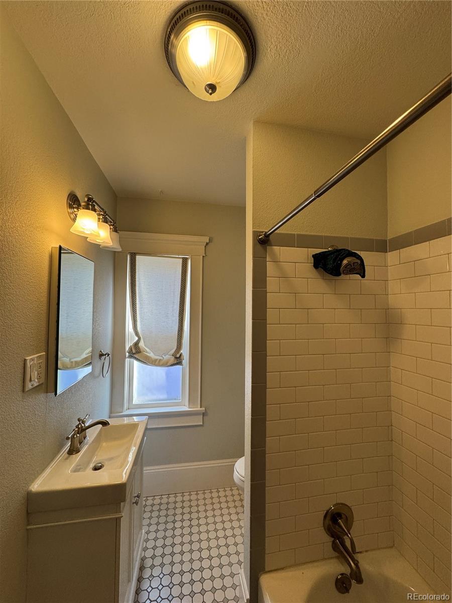 MLS Image #27 for 233 s emerson street,denver, Colorado