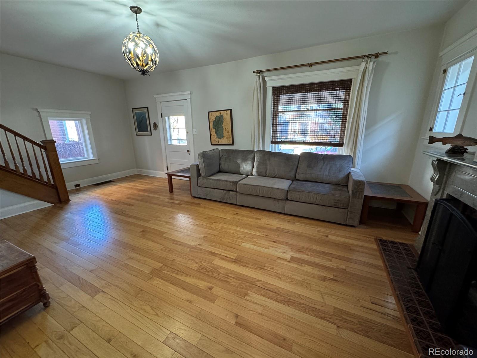 MLS Image #7 for 233 s emerson street,denver, Colorado