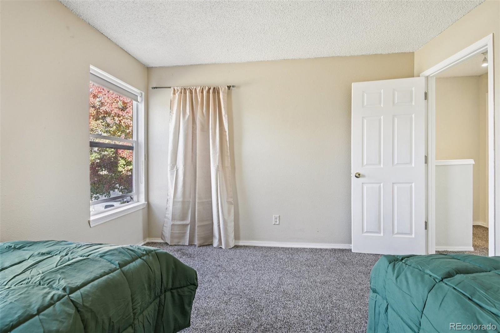 MLS Image #15 for 19056 e 16th place,aurora, Colorado