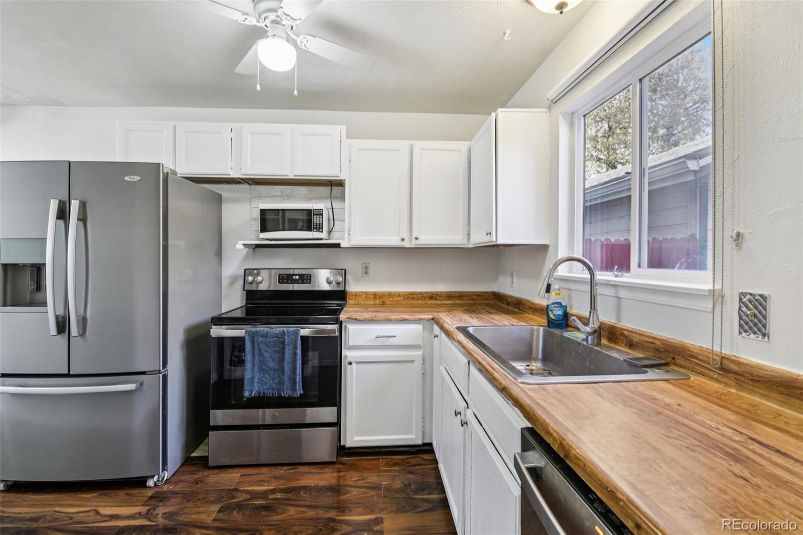 MLS Image #7 for 19056 e 16th place,aurora, Colorado