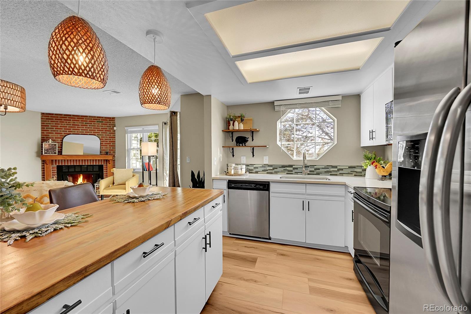 MLS Image #3 for 12685 e pacific circle c,aurora, Colorado