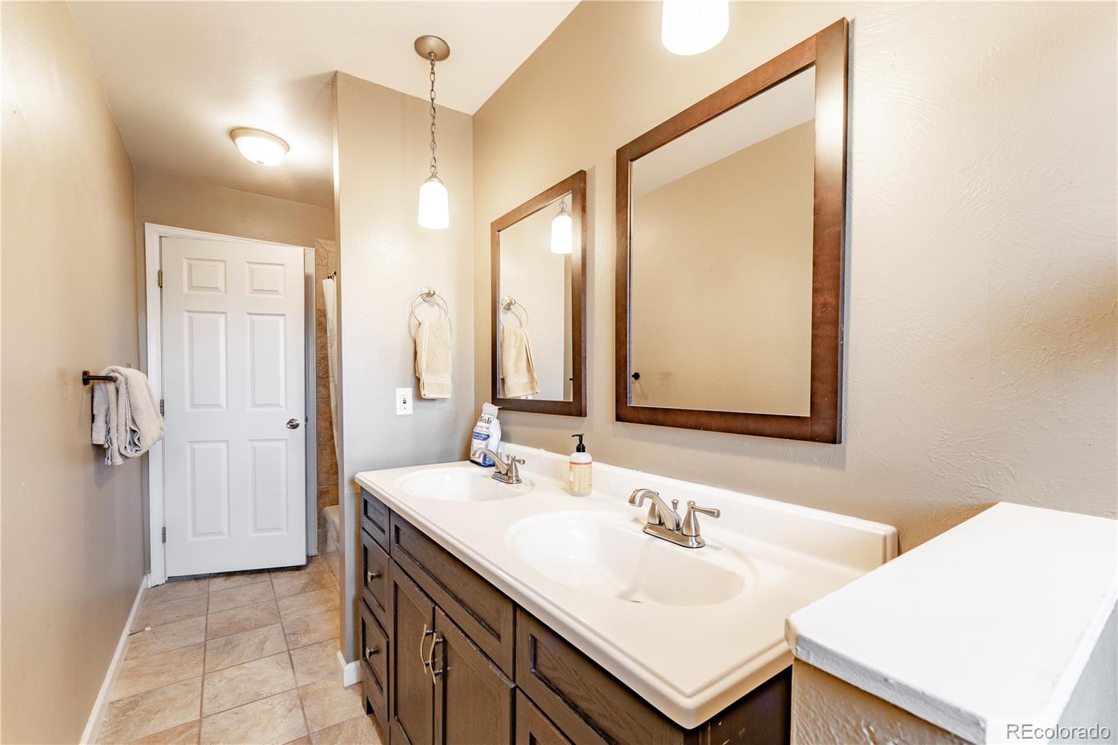 MLS Image #12 for 2202  greenwich circle,colorado springs, Colorado