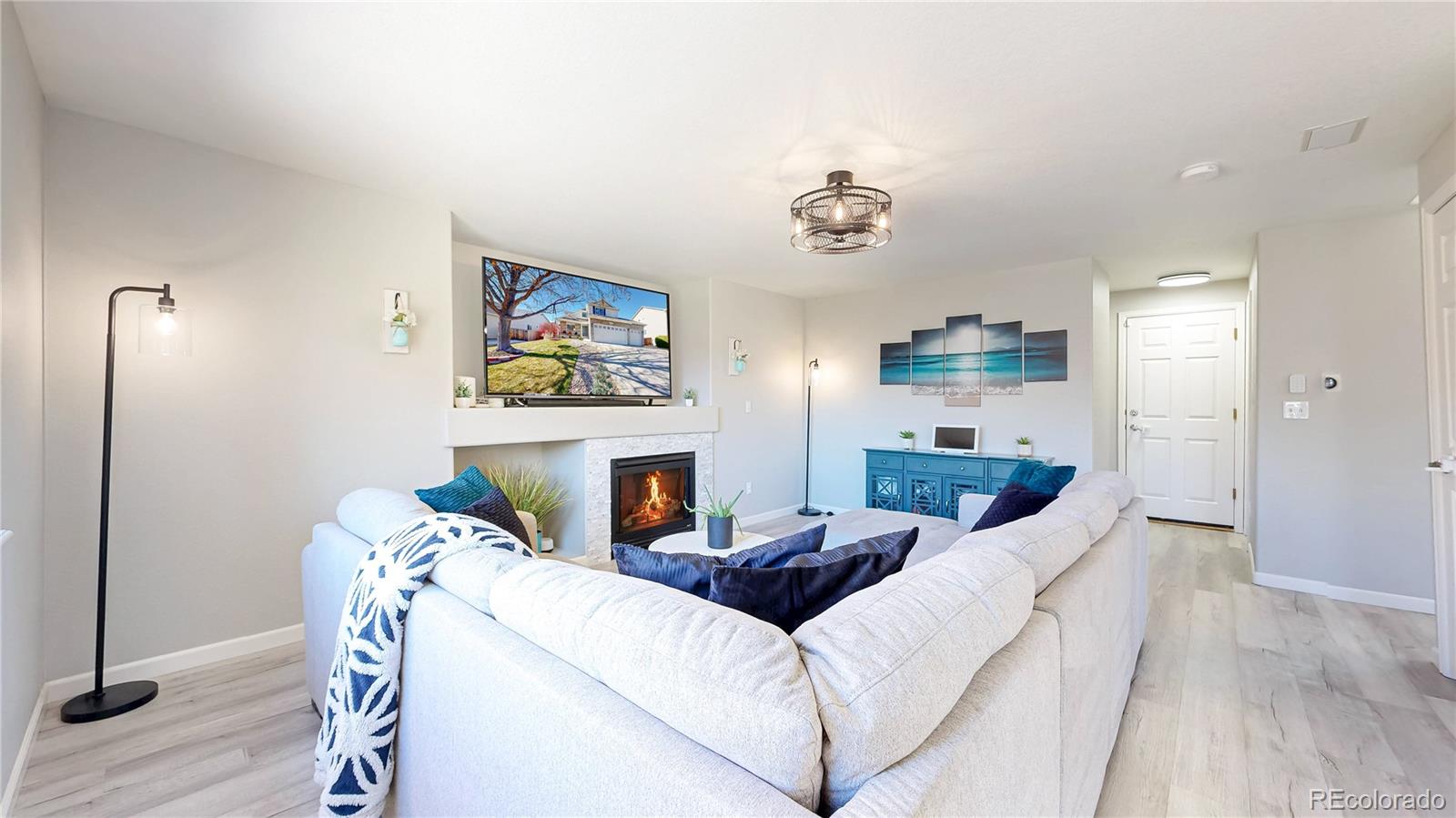 MLS Image #2 for 13877  hudson way,thornton, Colorado