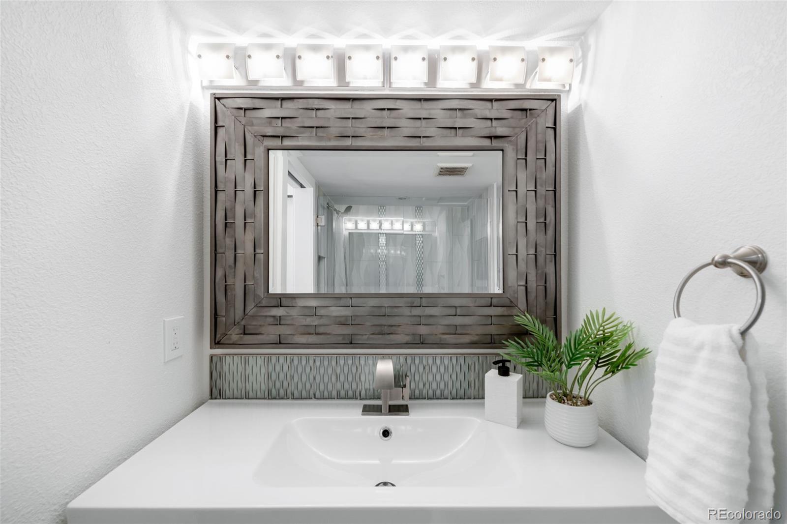 MLS Image #8 for 1200 n humboldt street 206,denver, Colorado