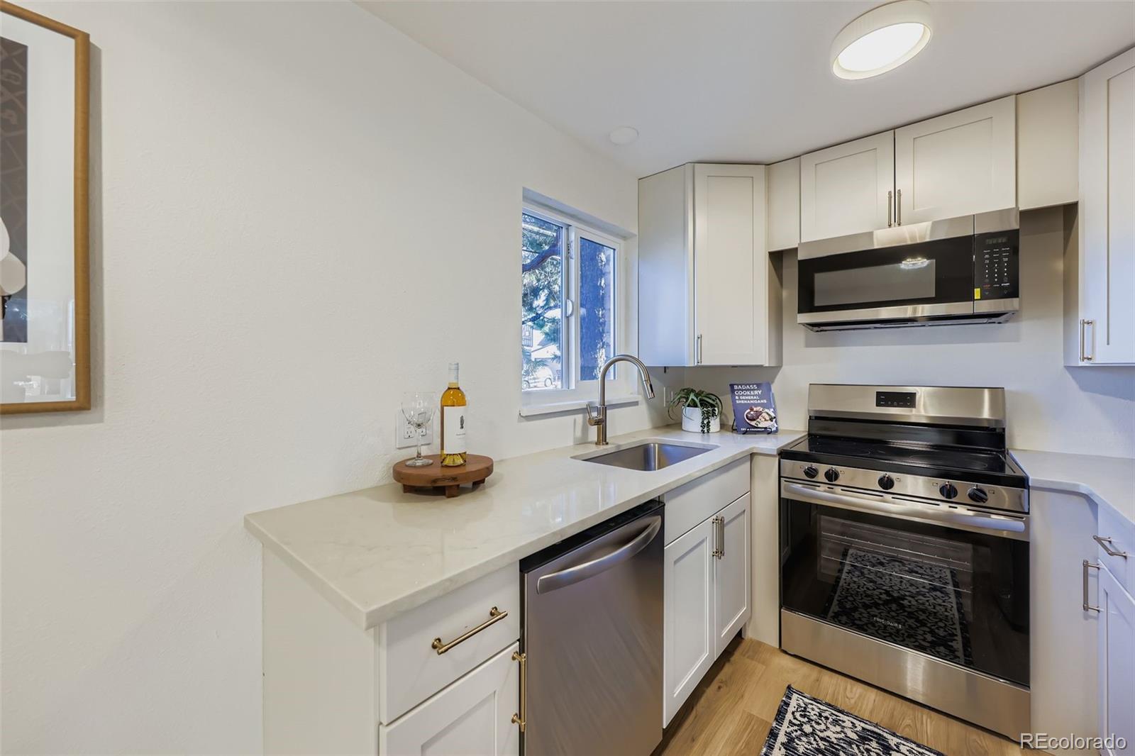 MLS Image #7 for 1525 s holly street 201,denver, Colorado