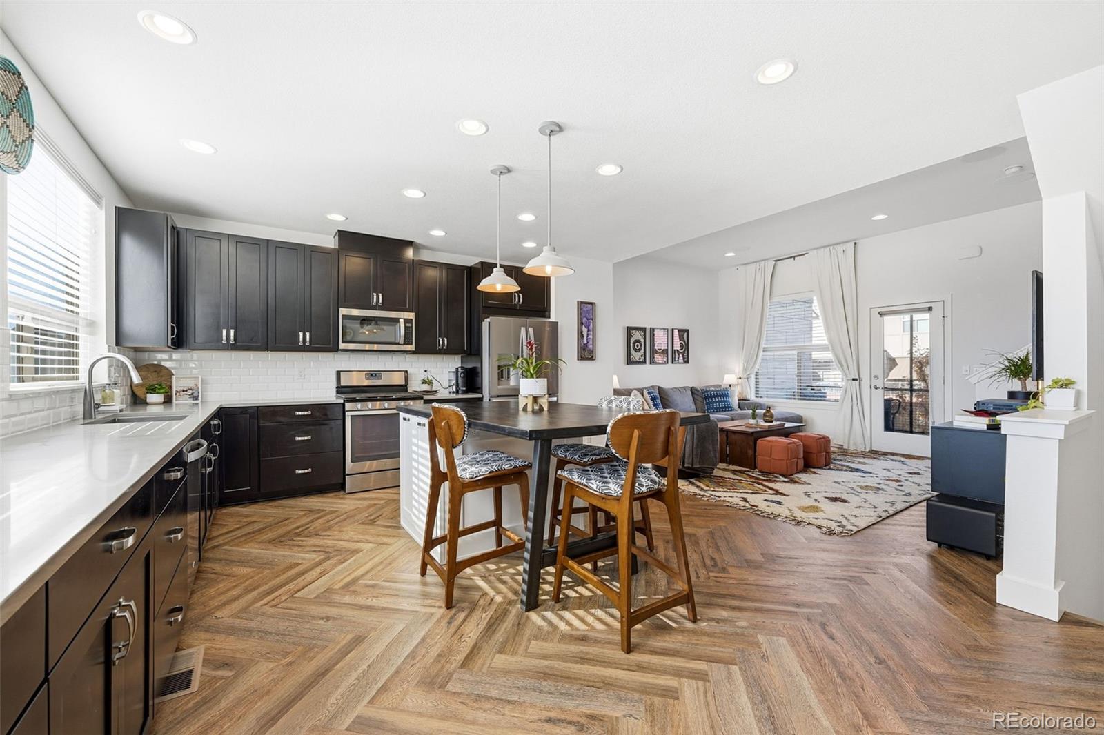 MLS Image #7 for 9120 e 52nd drive ,denver, Colorado