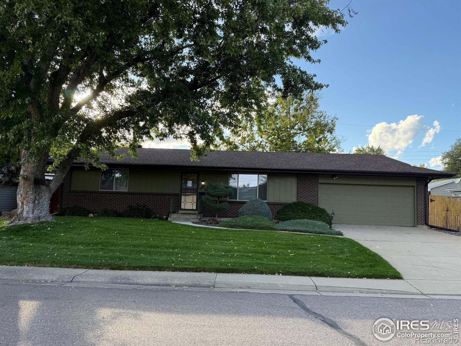 MLS Image #0 for 1727 s field court,lakewood, Colorado