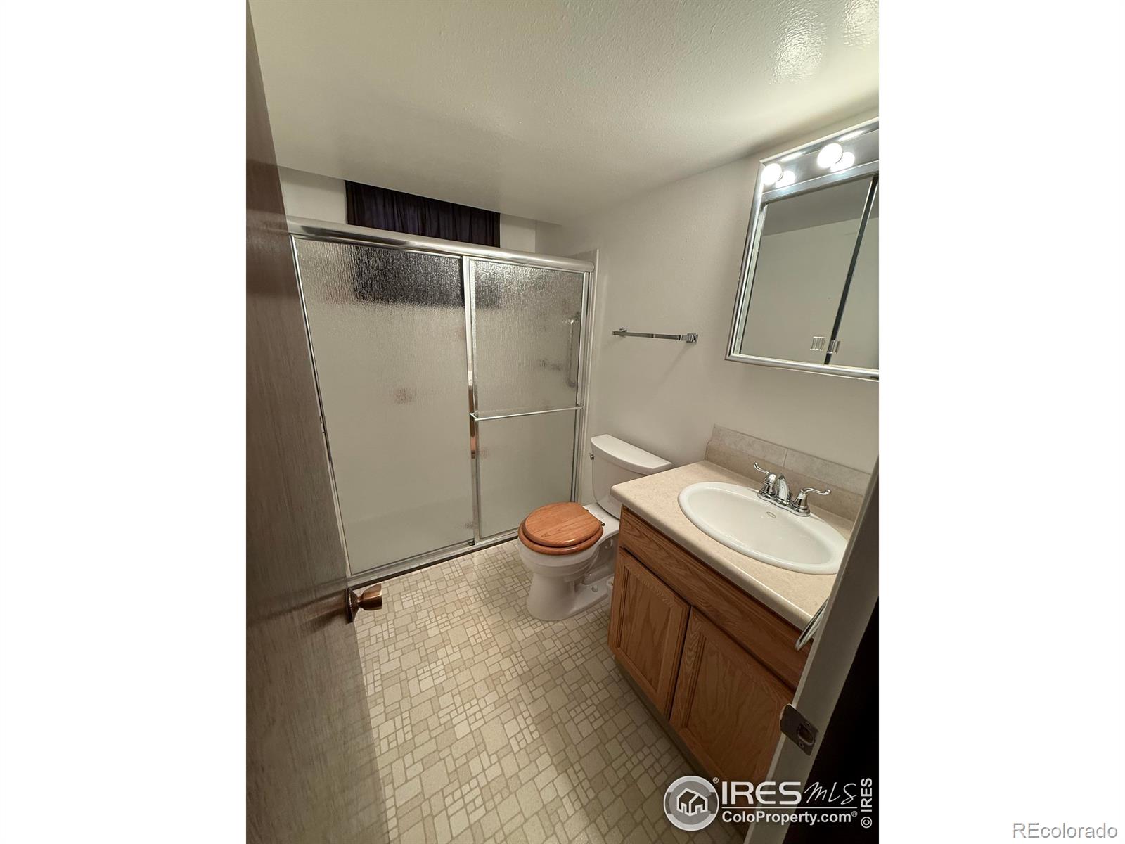 MLS Image #11 for 1727 s field court,lakewood, Colorado