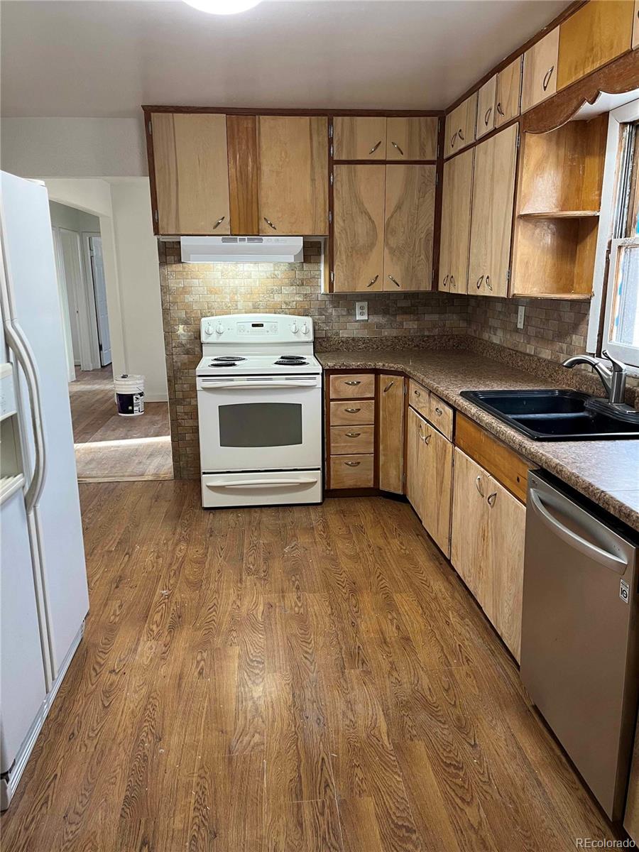 MLS Image #12 for 722  birch avenue,akron, Colorado