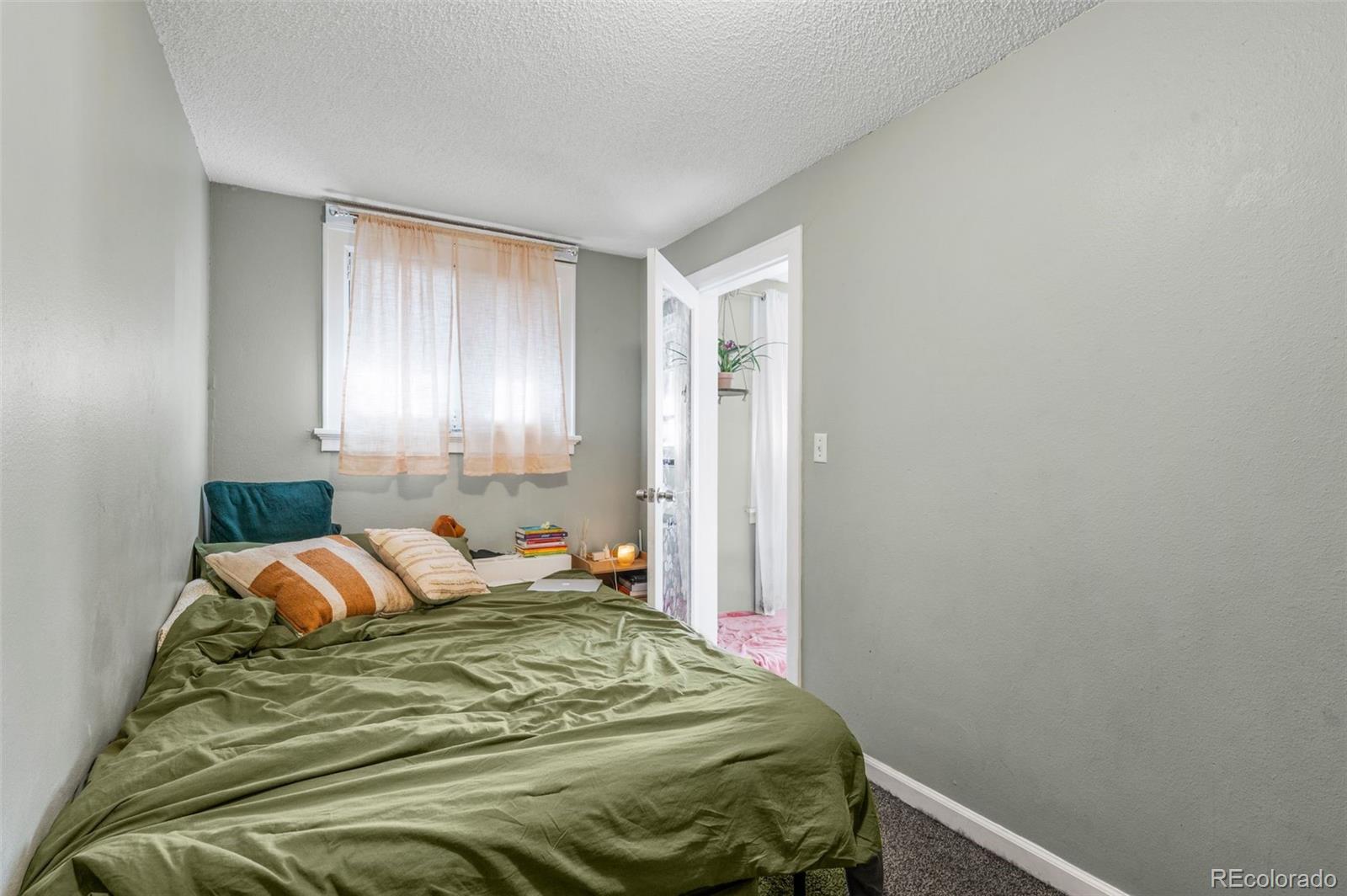 MLS Image #15 for 2101 s josephine street 202,denver, Colorado