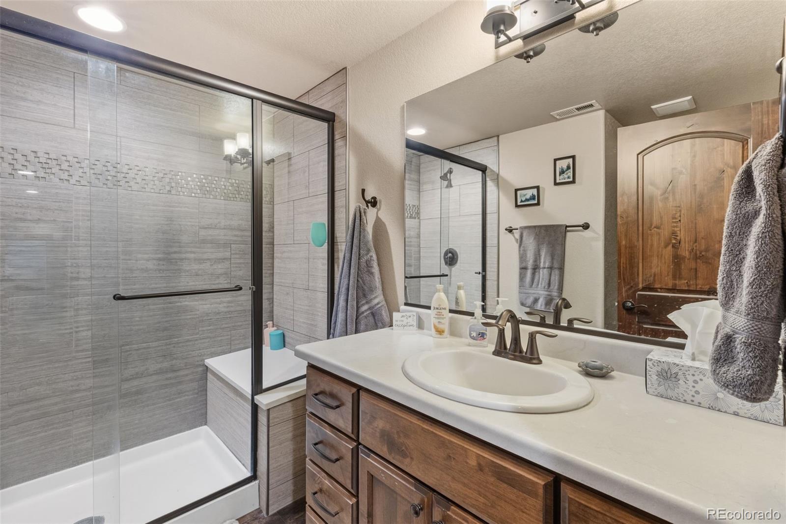 MLS Image #32 for 20010  thunder road,colorado springs, Colorado