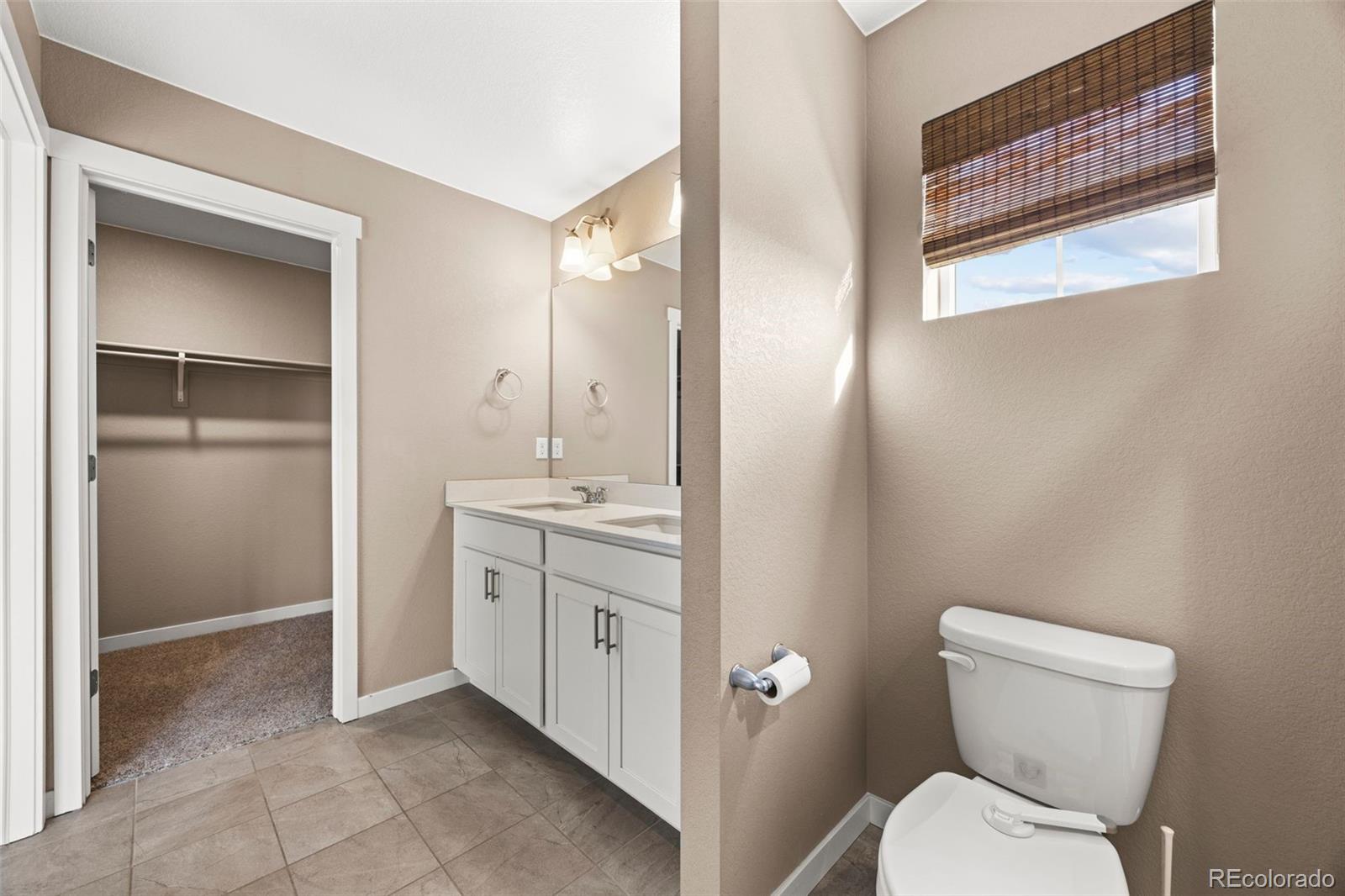 MLS Image #14 for 719 n quatar street,aurora, Colorado