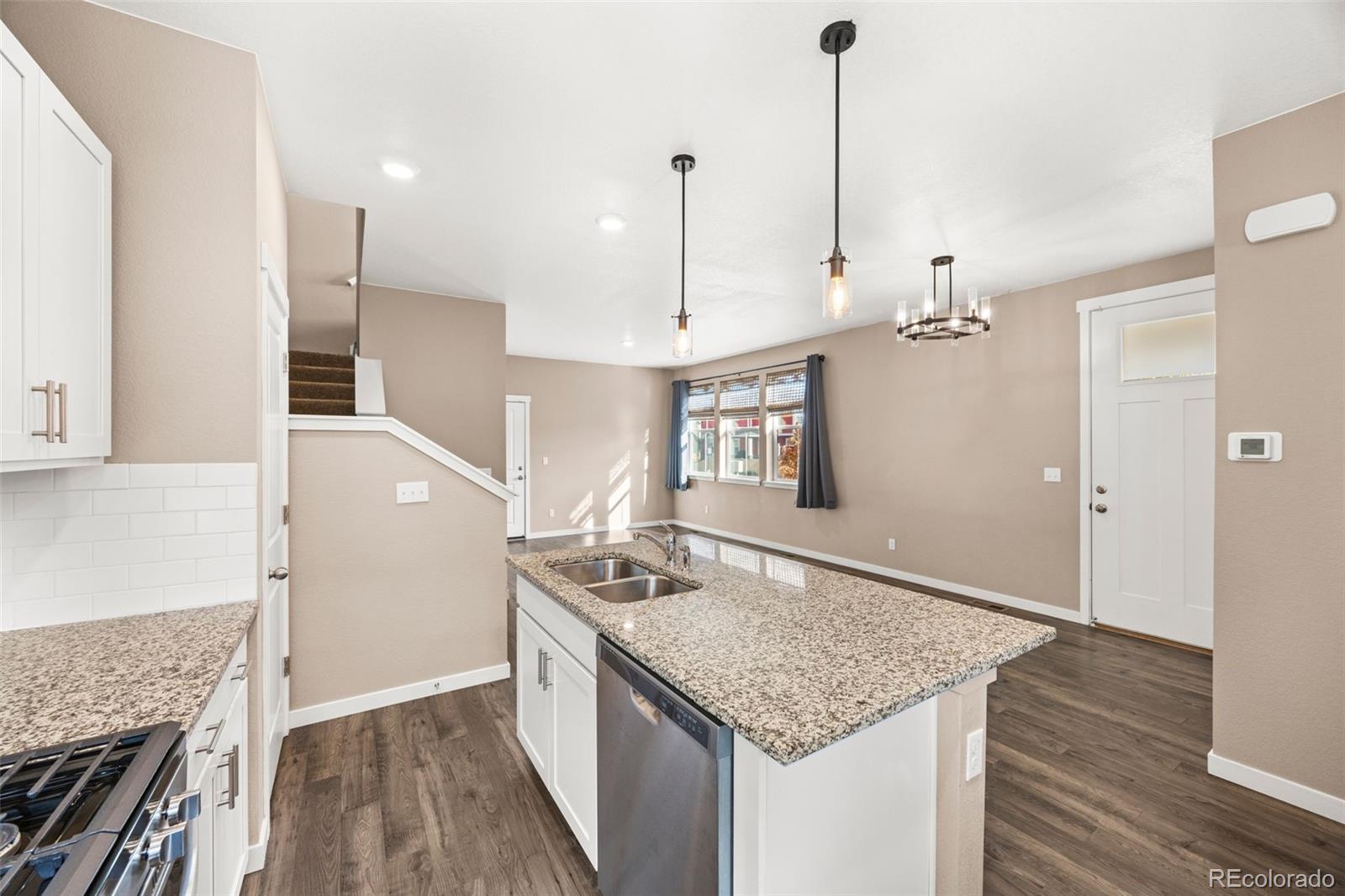 MLS Image #9 for 719 n quatar street,aurora, Colorado