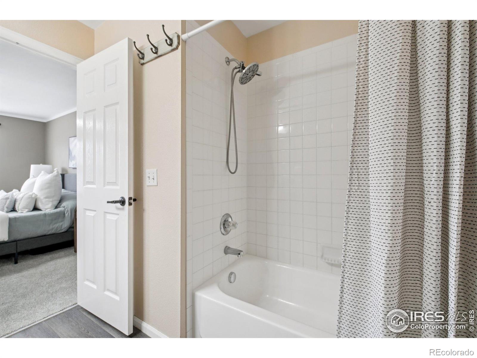 MLS Image #24 for 708  crown ridge lane,fort collins, Colorado