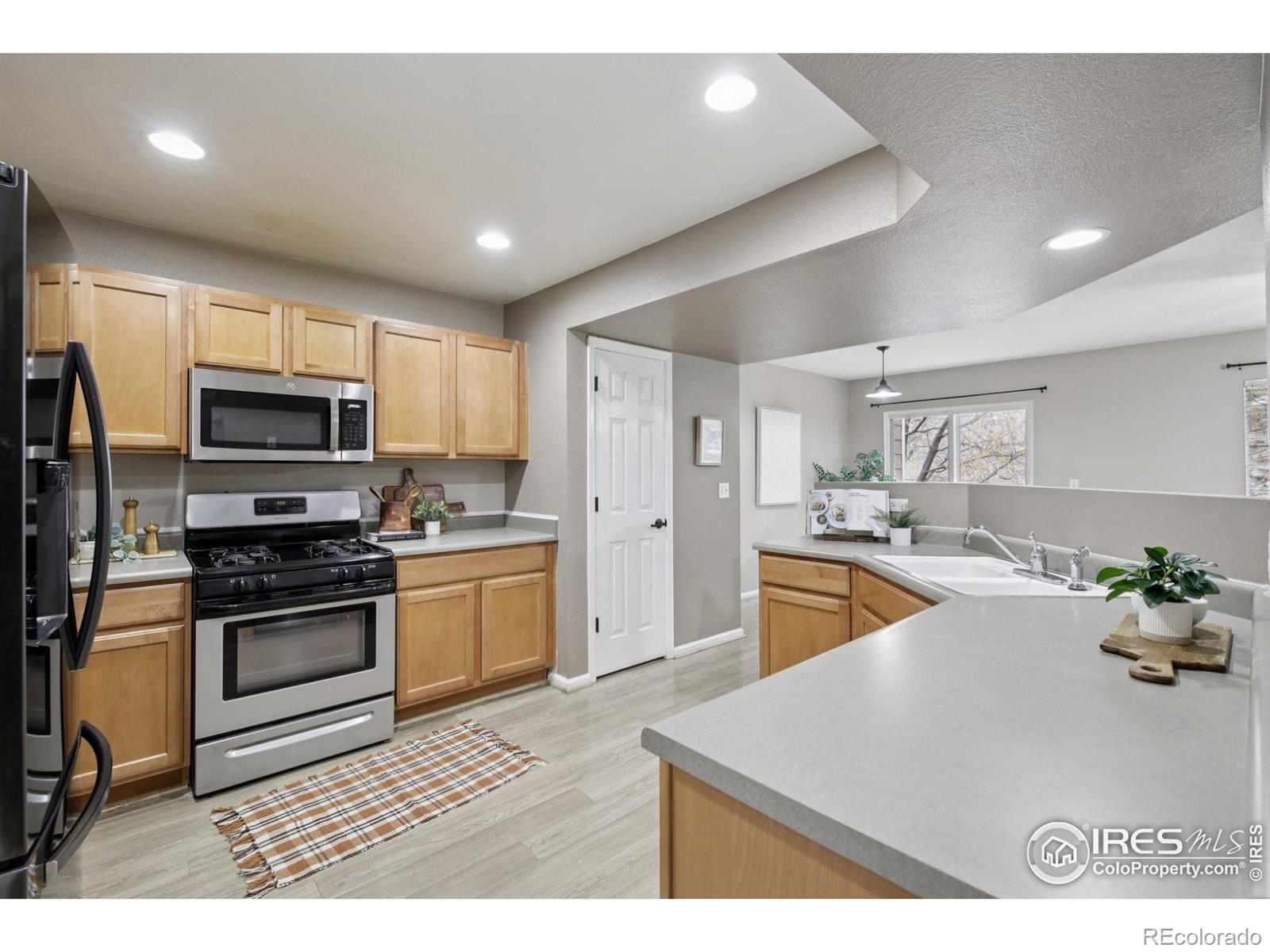MLS Image #9 for 708  crown ridge lane,fort collins, Colorado