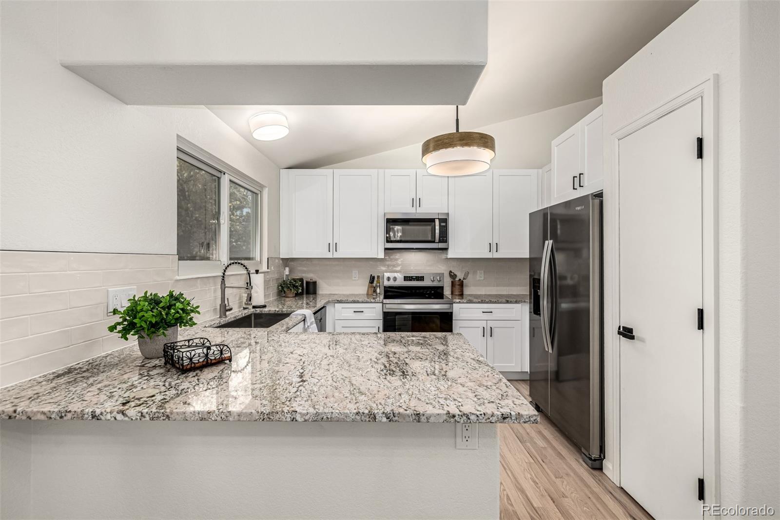 MLS Image #13 for 4083 s kirk way,aurora, Colorado