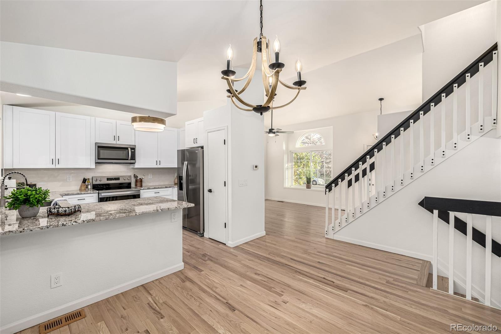 MLS Image #2 for 4083 s kirk way,aurora, Colorado