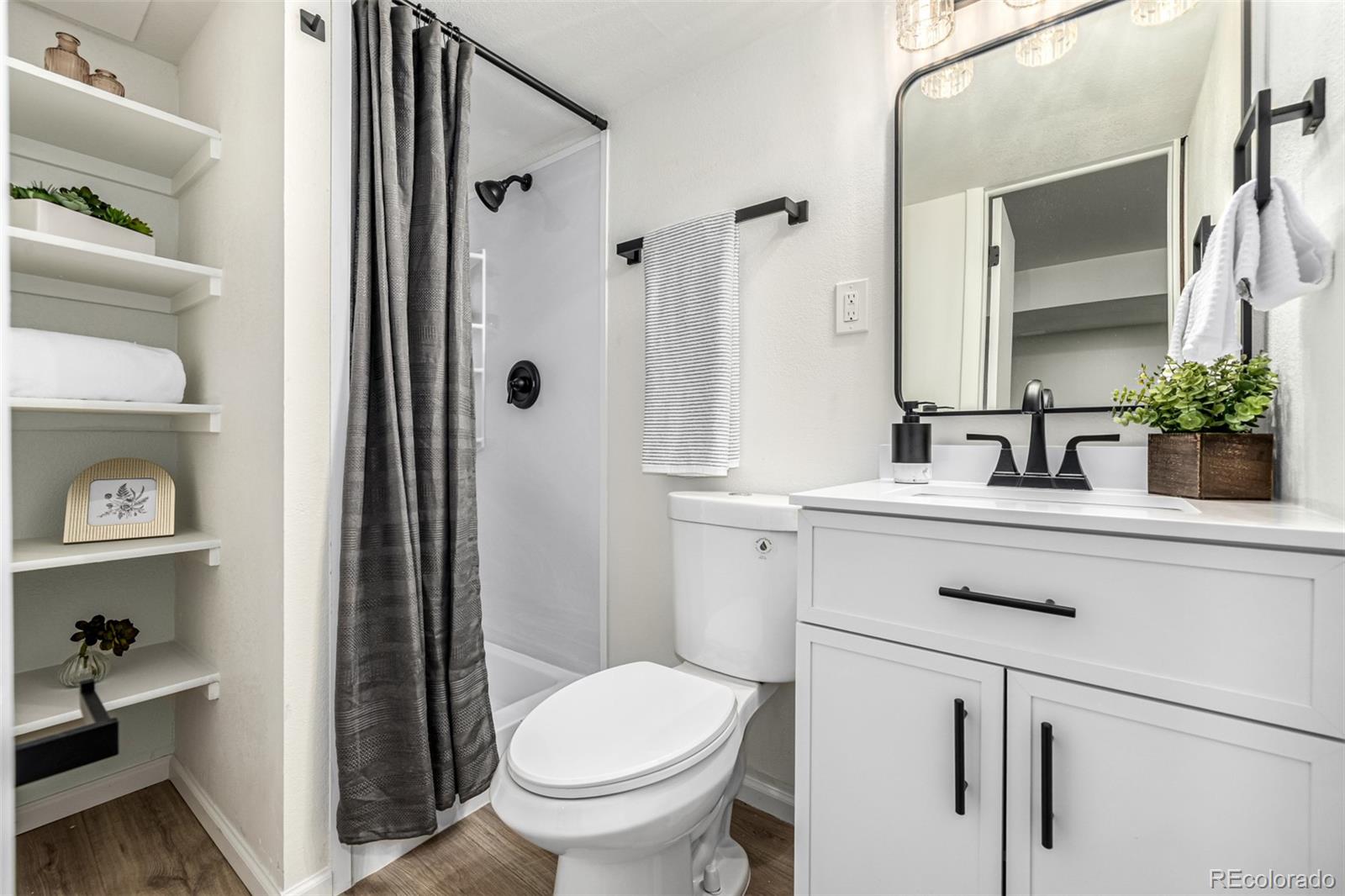 MLS Image #26 for 4083 s kirk way,aurora, Colorado
