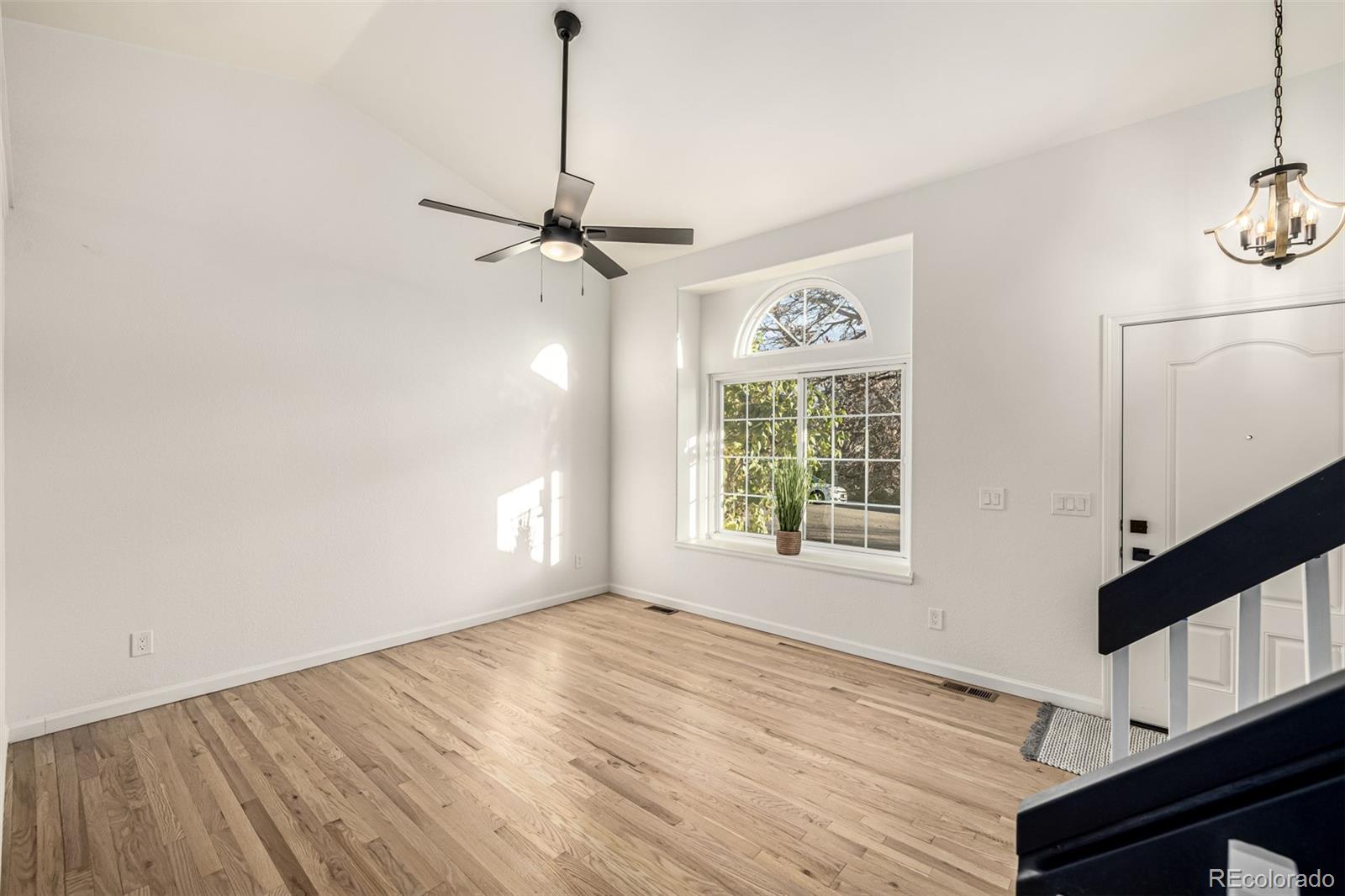 MLS Image #6 for 4083 s kirk way,aurora, Colorado