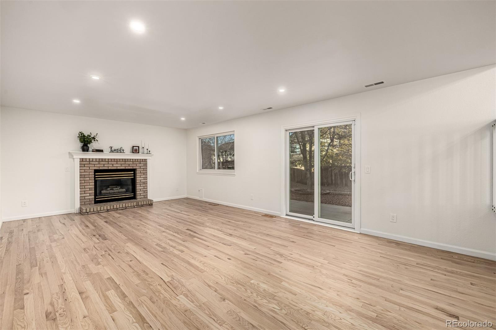 MLS Image #8 for 4083 s kirk way,aurora, Colorado