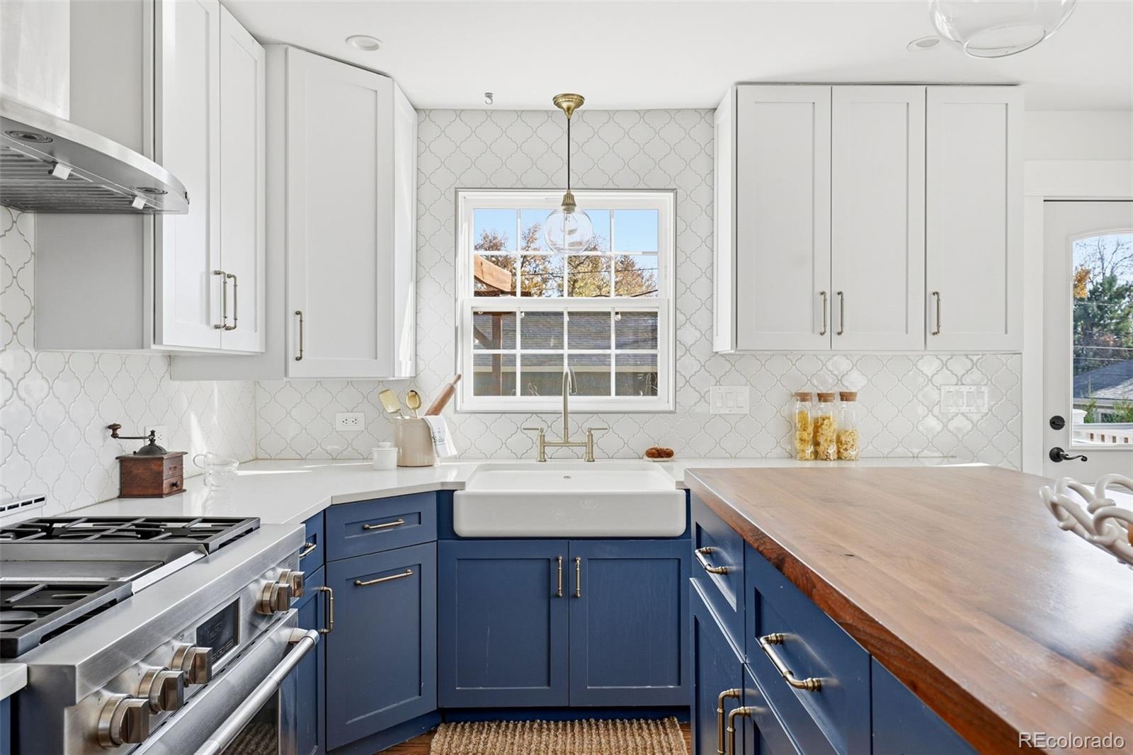 MLS Image #11 for 2350 s ogden street,denver, Colorado