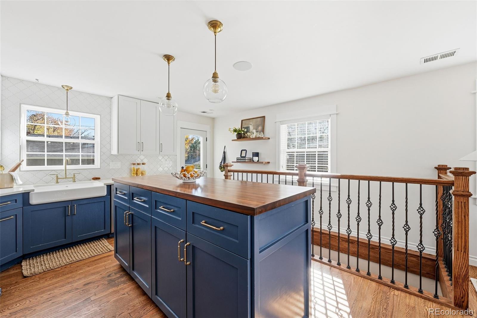 MLS Image #12 for 2350 s ogden street,denver, Colorado