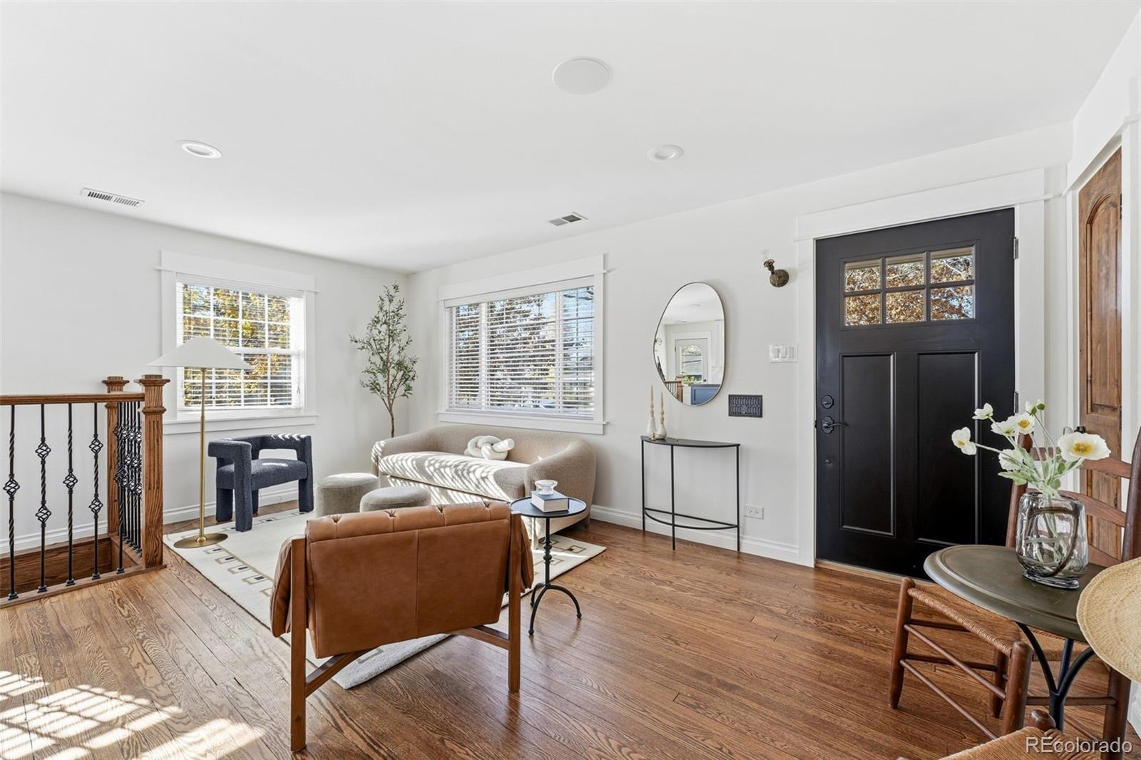 MLS Image #6 for 2350 s ogden street,denver, Colorado
