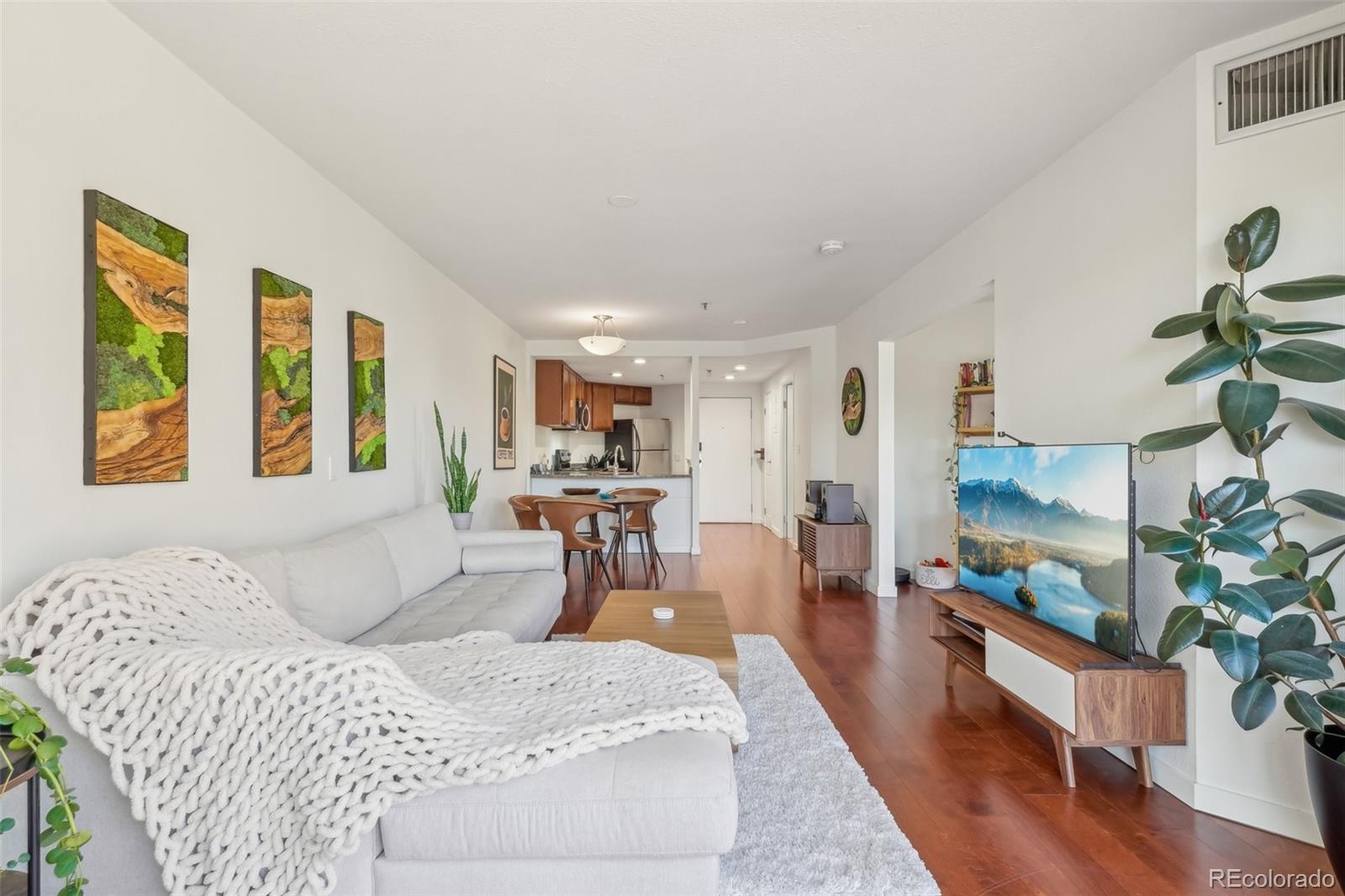 MLS Image #14 for 100  park avenue 304,denver, Colorado