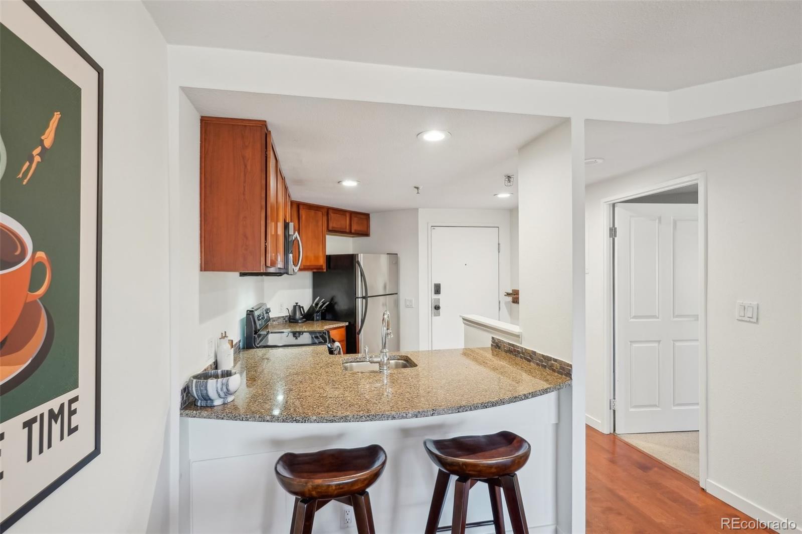 MLS Image #7 for 100  park avenue 304,denver, Colorado