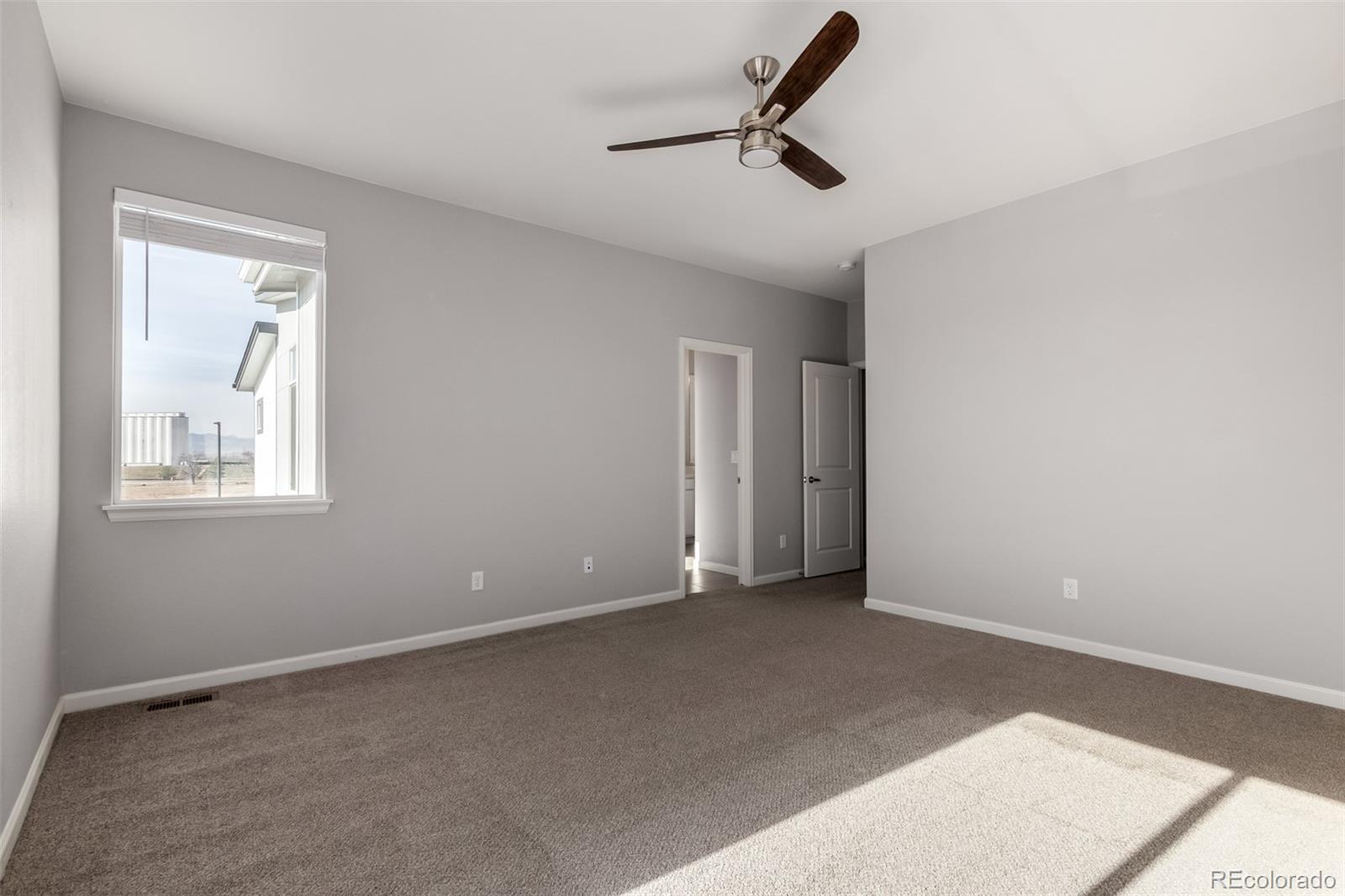 MLS Image #15 for 5049 e 63rd place,commerce city, Colorado