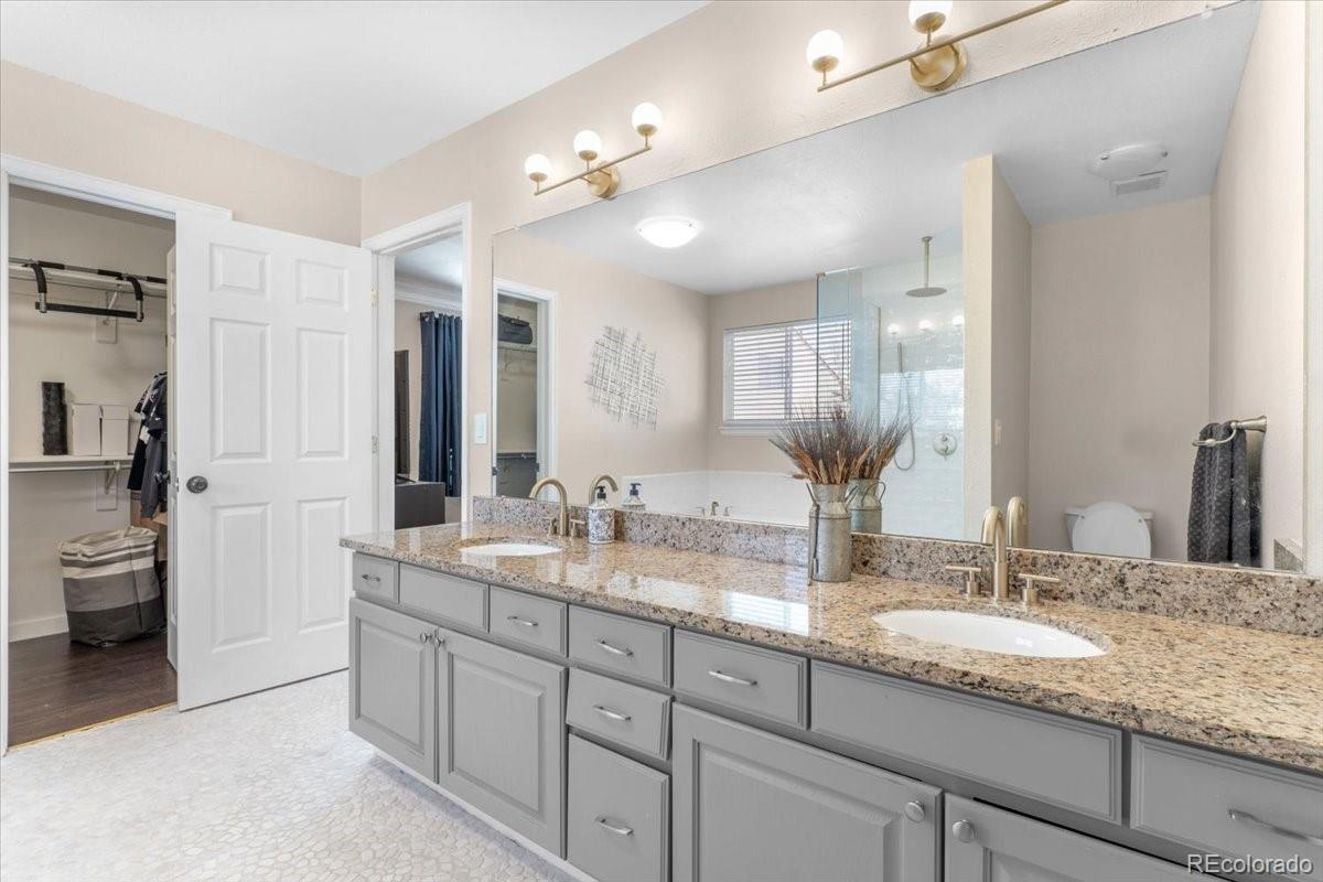 MLS Image #14 for 20423 e 43rd avenue,denver, Colorado