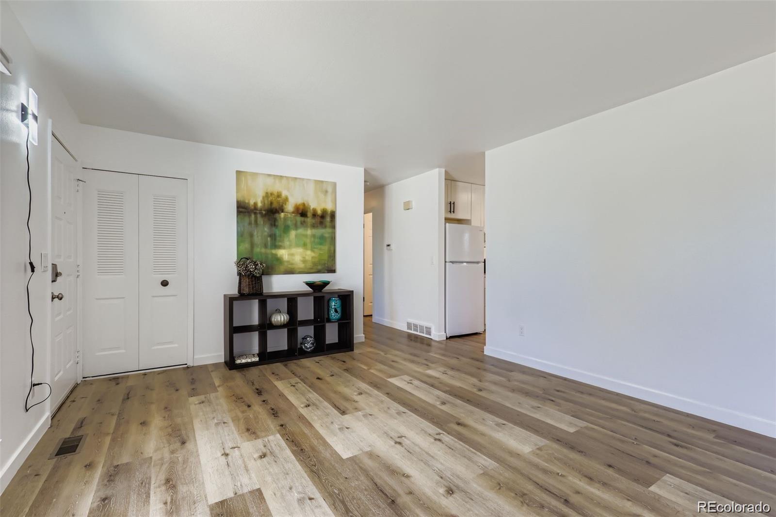 MLS Image #3 for 19094 e kansas drive,aurora, Colorado