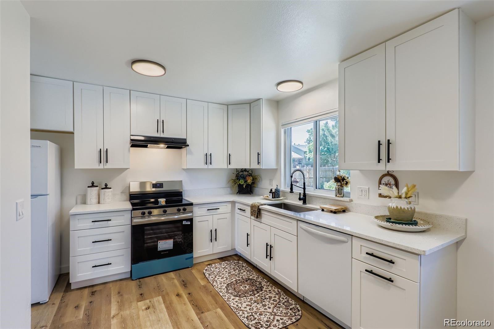 MLS Image #7 for 19094 e kansas drive,aurora, Colorado